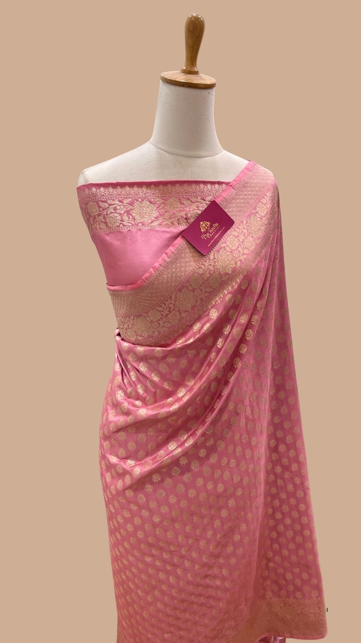 Pure Katan Silk Handloom Banarasi Saree - Jaal work