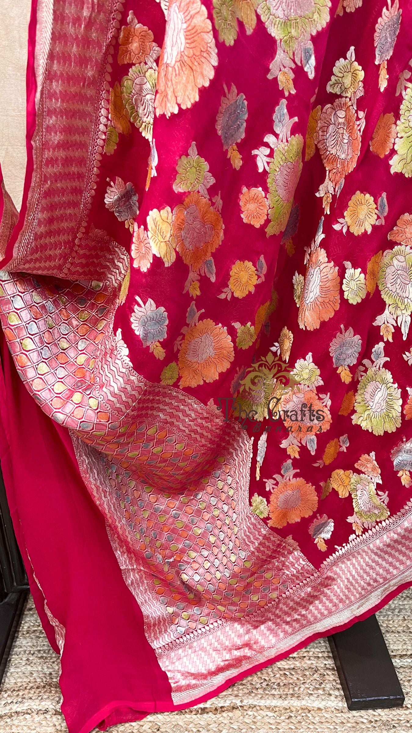 Khaddi Georgette Handloom Banarasi Saree - Water Zari