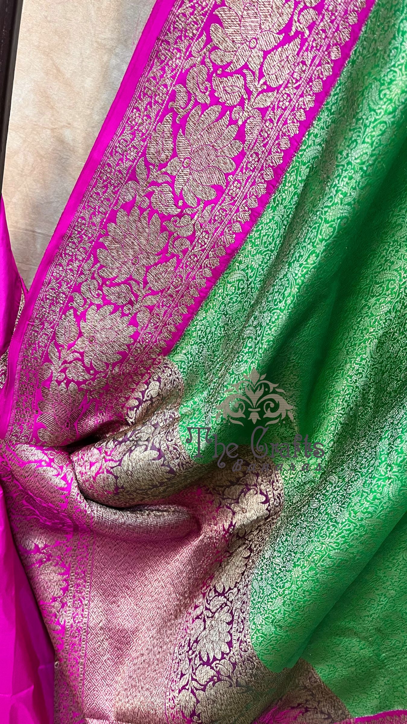 Dual Shade Pure Katan Silk Handloom Banarasi Saree - Tanchui Brocade