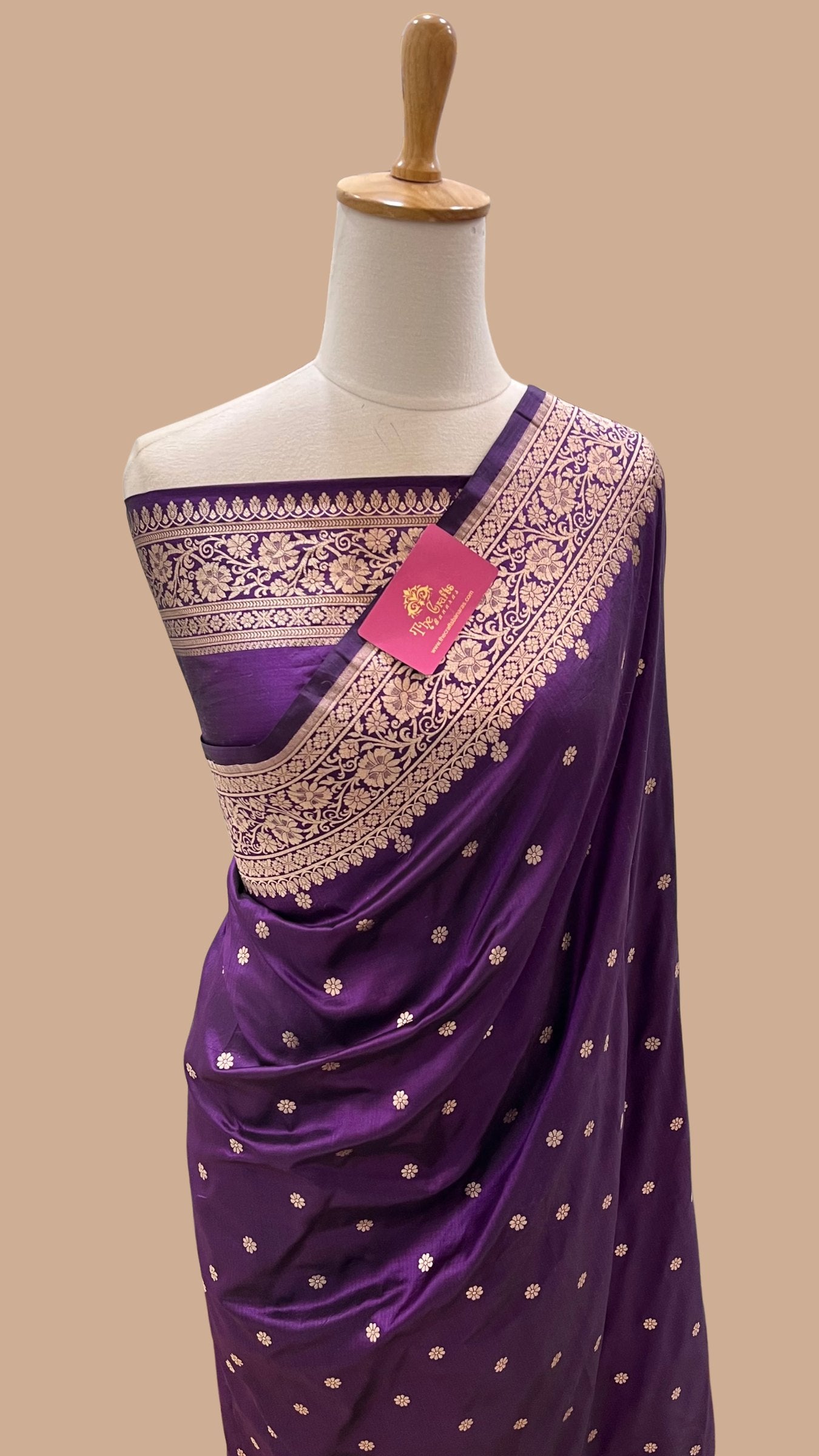Pure Katan Silk Handloom Banarasi Saree - Motifs work