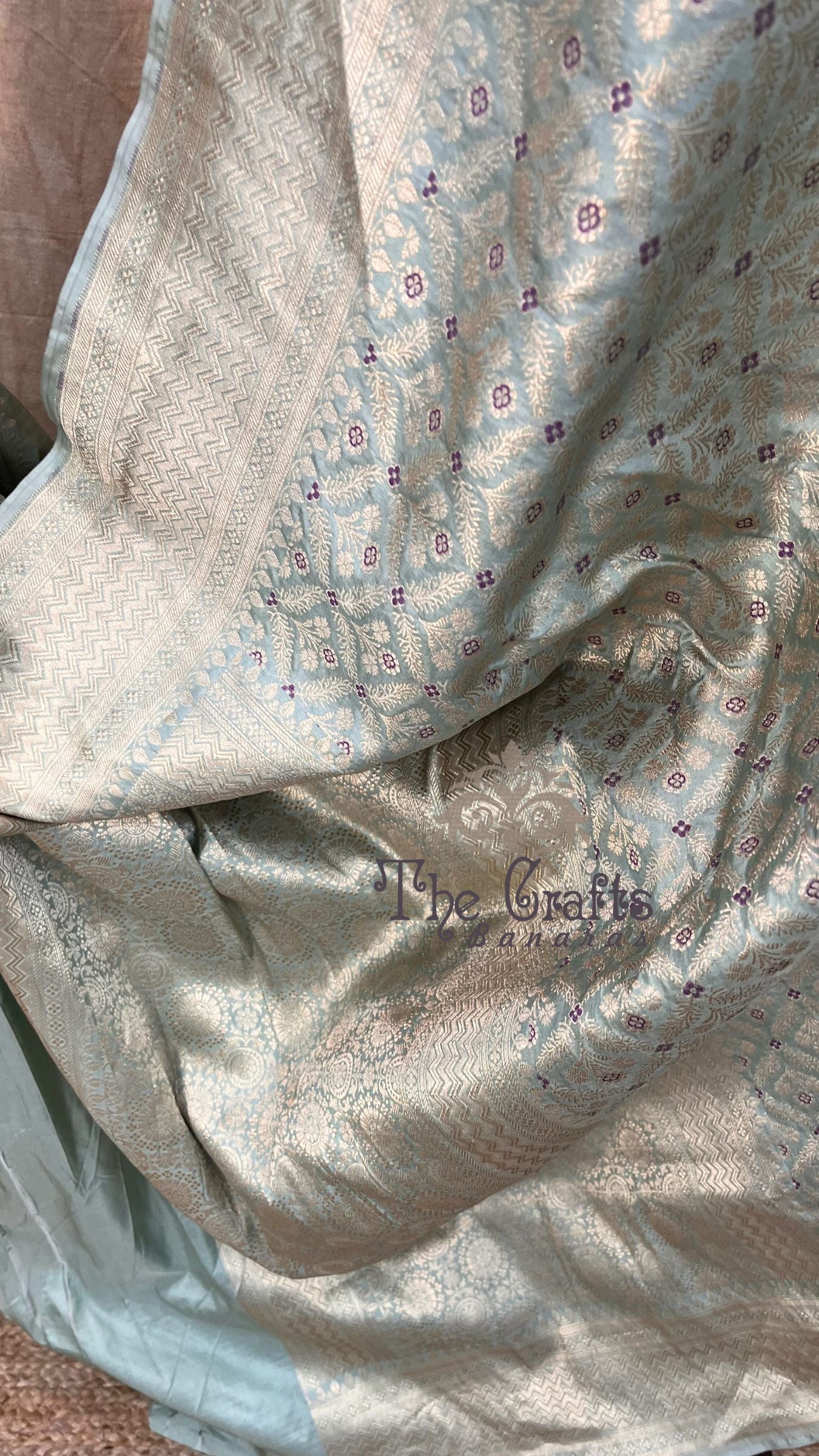 Pure Katan Silk Handloom Banarasi Saree - Tanchui Brocade Meena