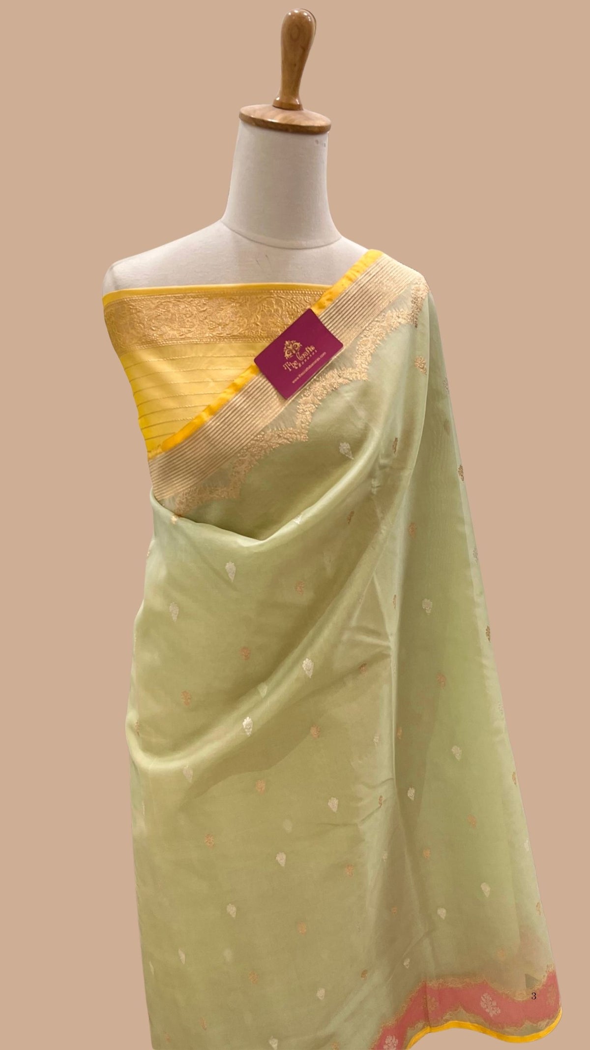 Pure Kora Silk Handloom Banarasi Saree - Kadhua Sona Rupa Bootis with Meenakari Border