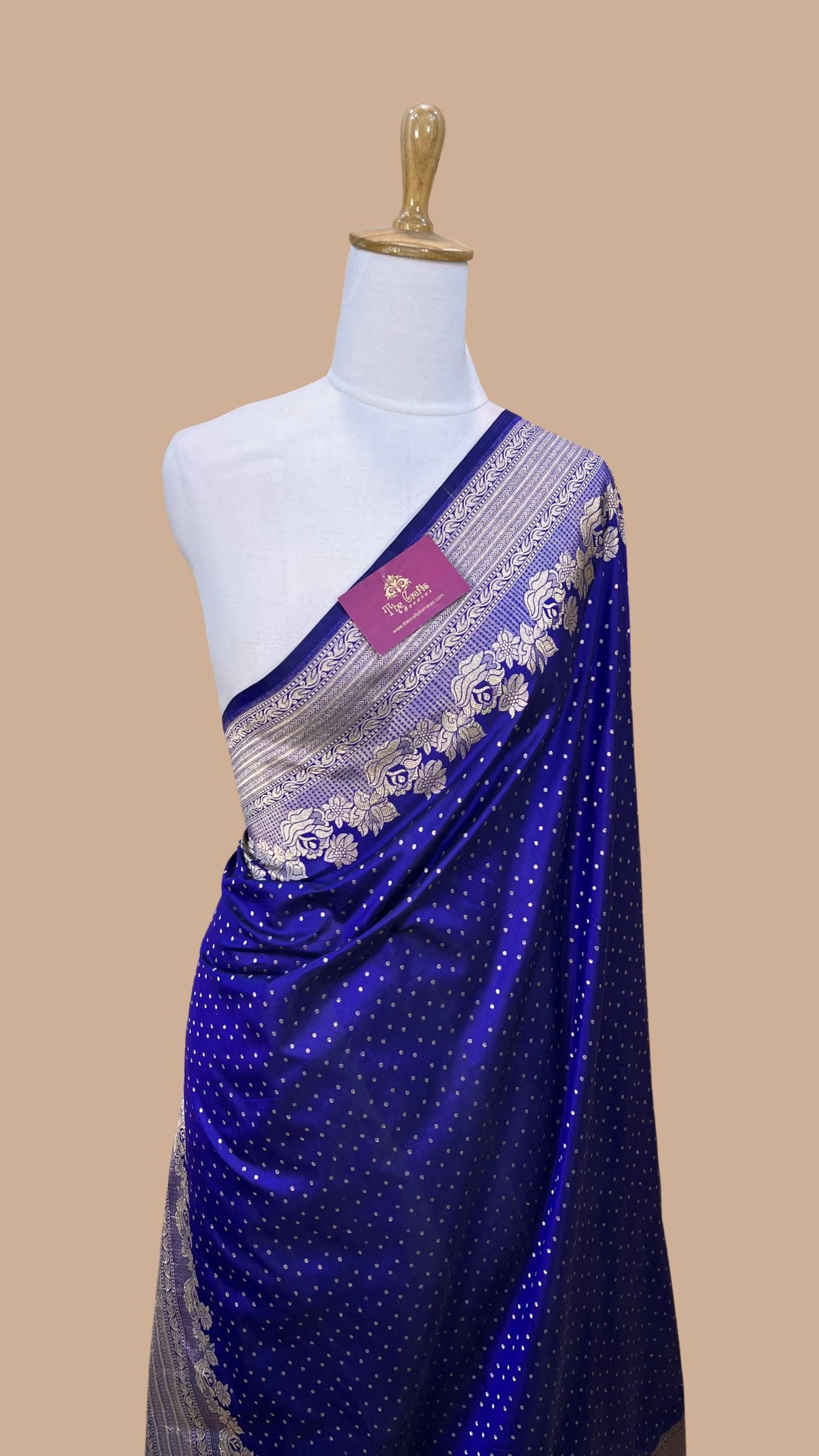 Pure Katan Silk Handloom Banarasi Saree - Chunri Buti