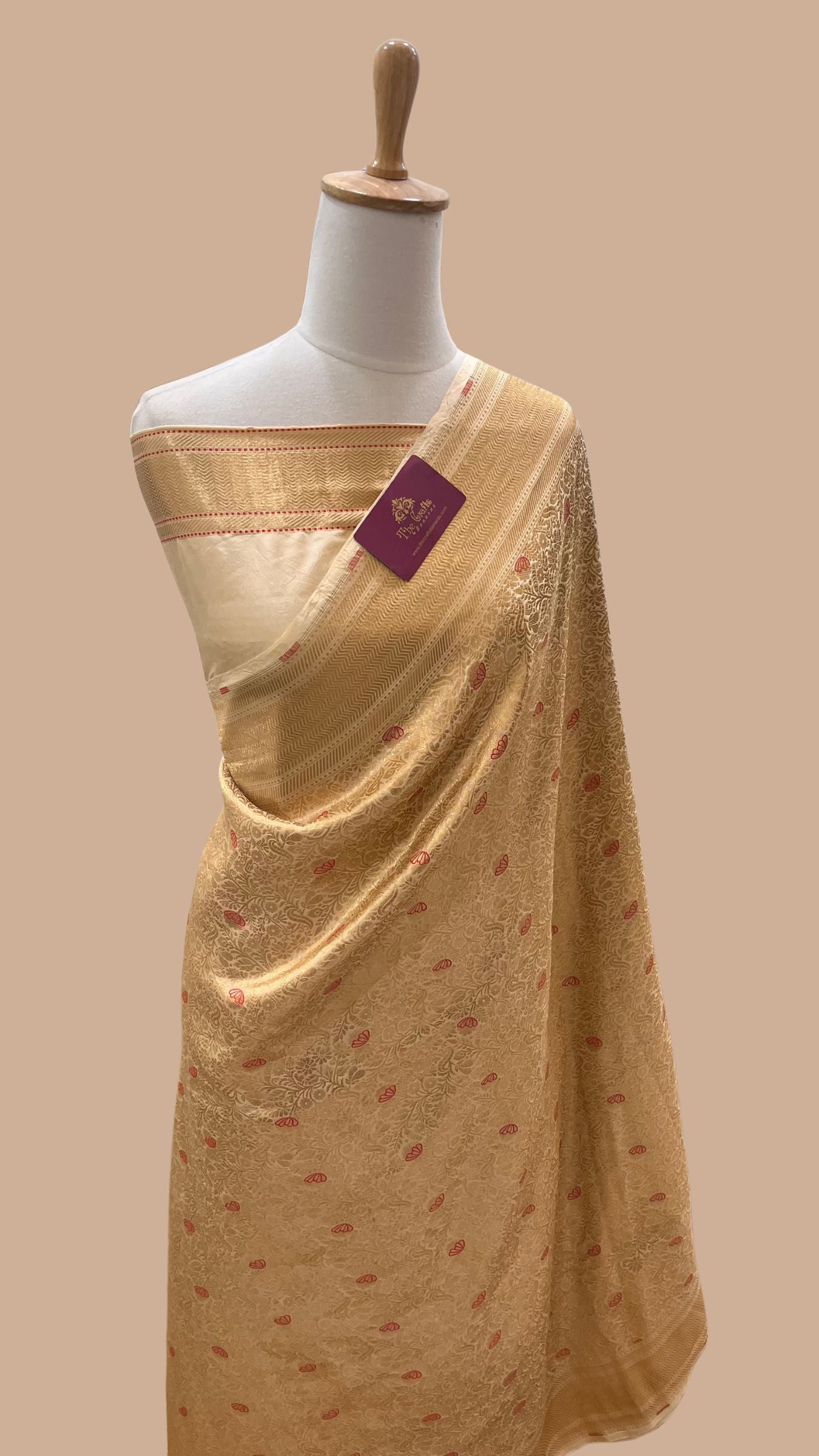 Pure Katan Silk Handloom Banarasi Saree - Tanchui Brocade Meena