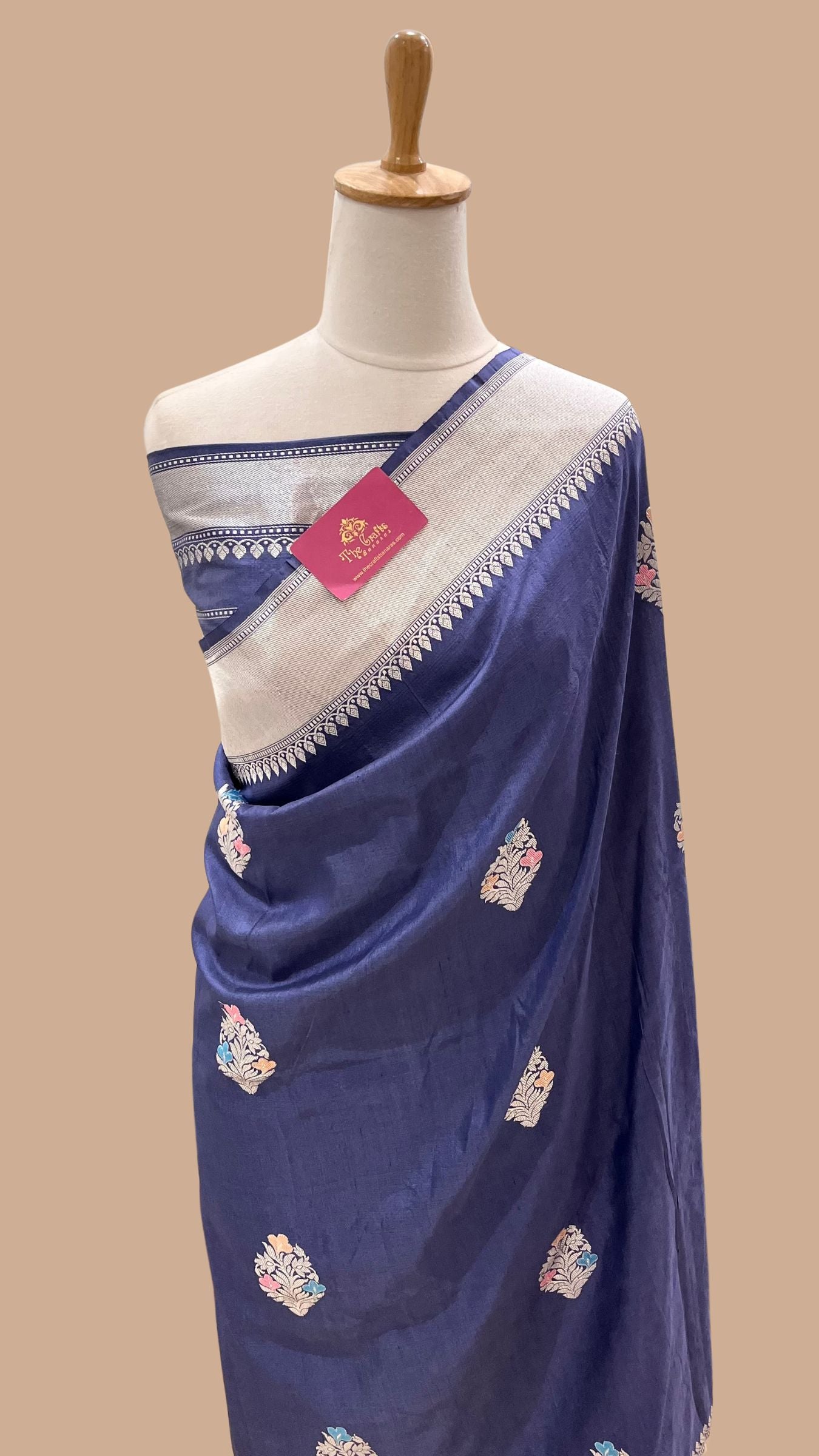 Tussar Georgette Handloom Banarasi Saree - Meenakari