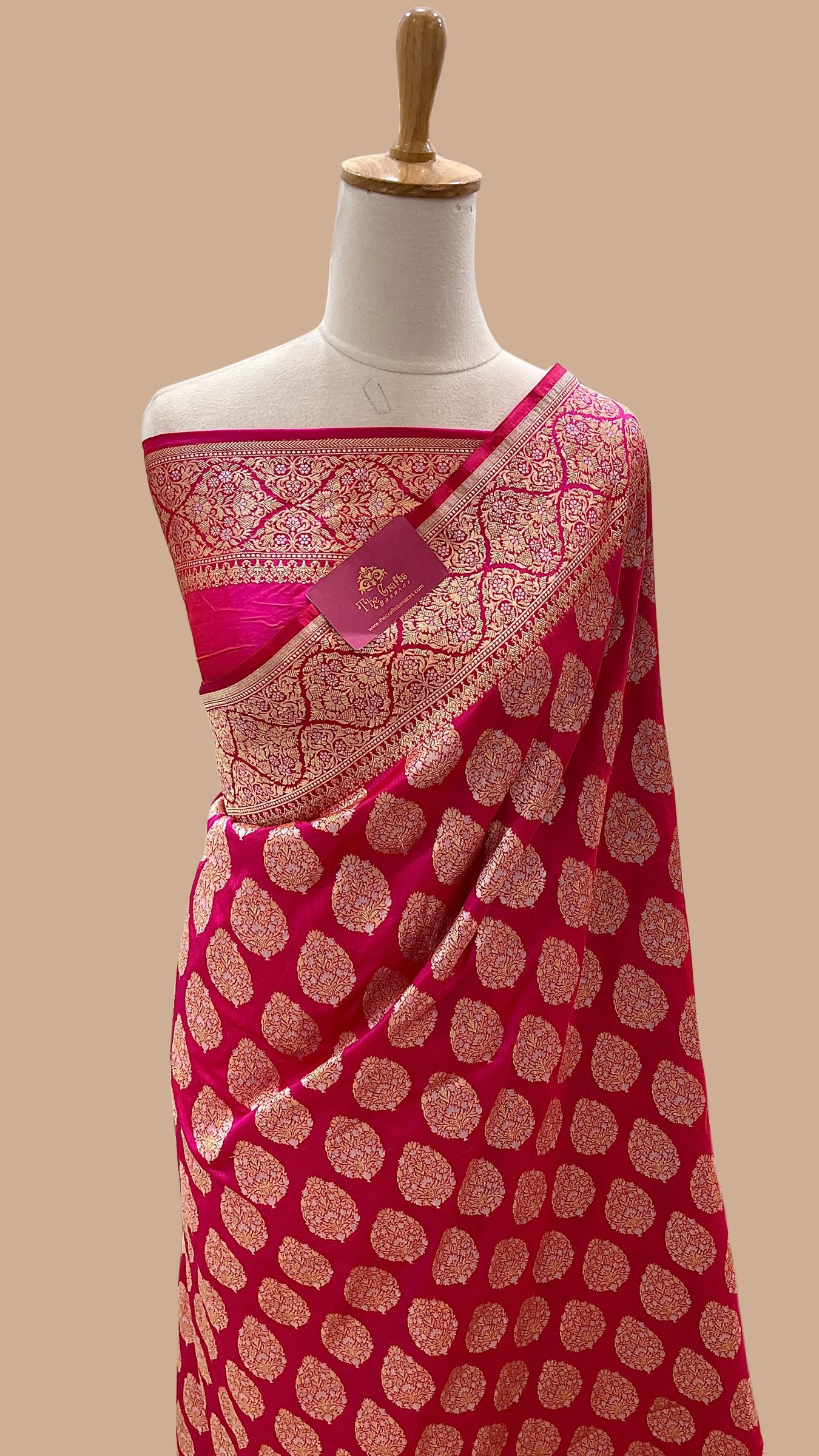 Pure Katan Silk Handloom Banarasi Saree - With Sonarupa Jaal Work