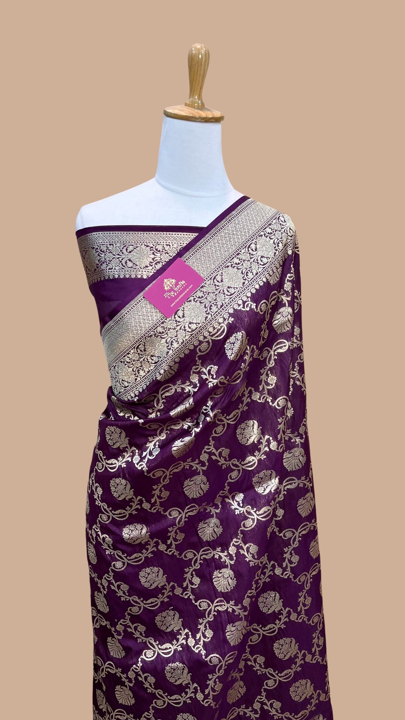 Pure Katan Silk Handloom Banarasi Saree - Jaal work