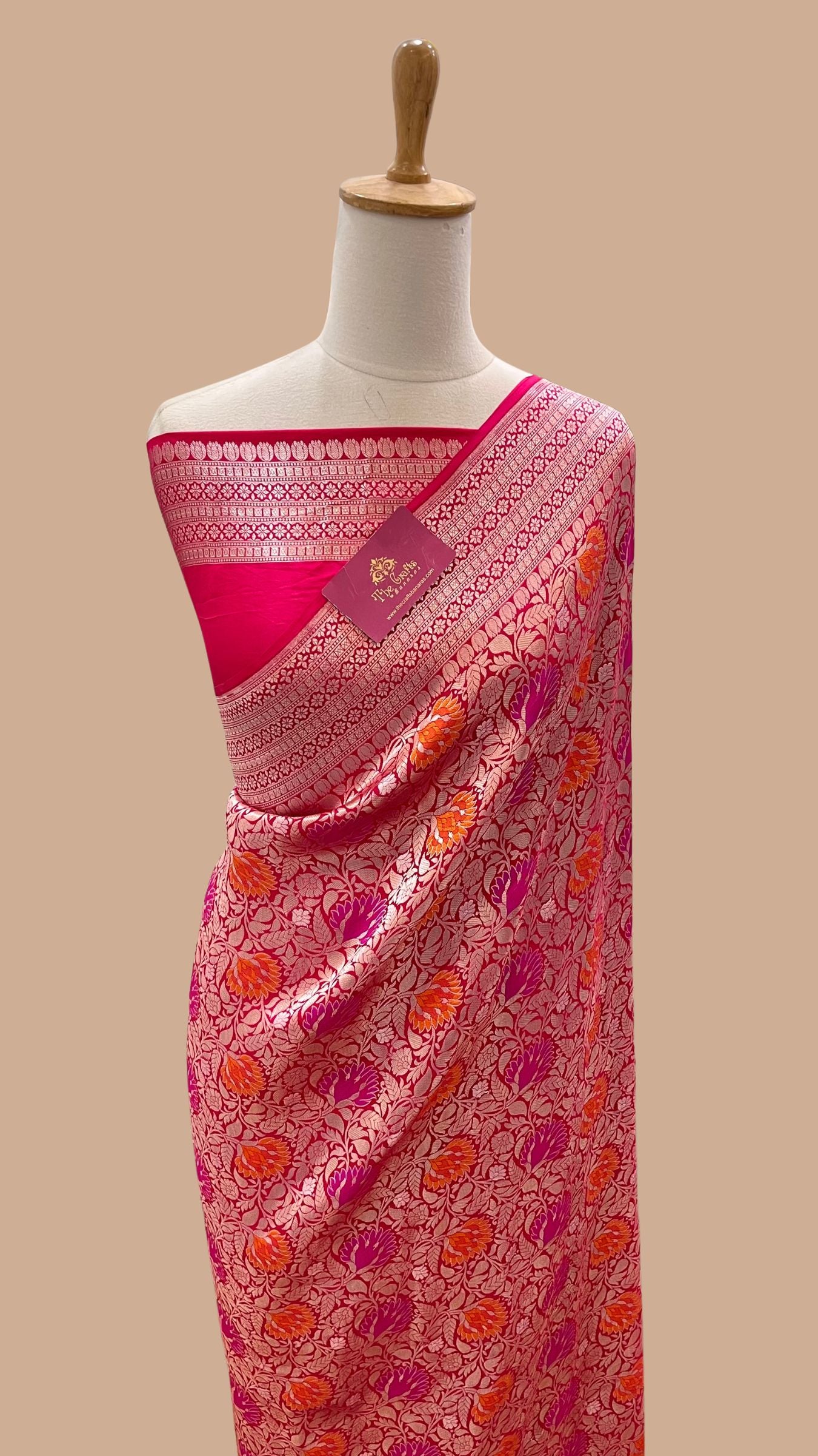Pure Katan Silk Handloom Banarasi Saree - Tanchui Brocade Meena