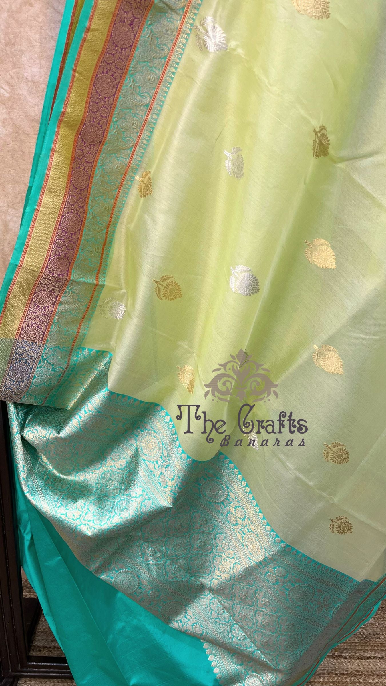 Pure Kora Silk Handloom Banarasi Saree - with sona rupa kadhua motifs