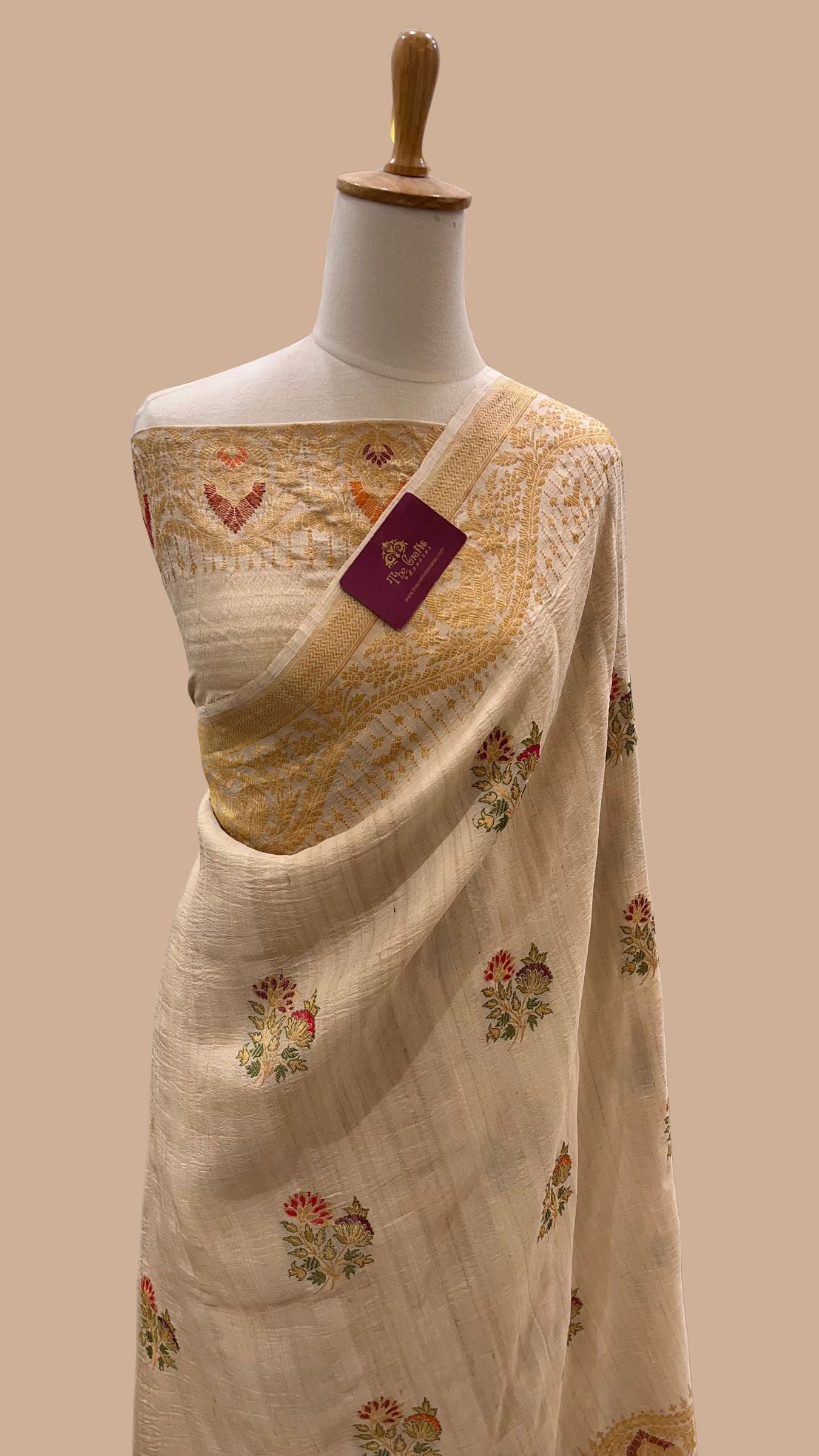 Tussar Georgette Handloom Banarasi Saree - Meenakari