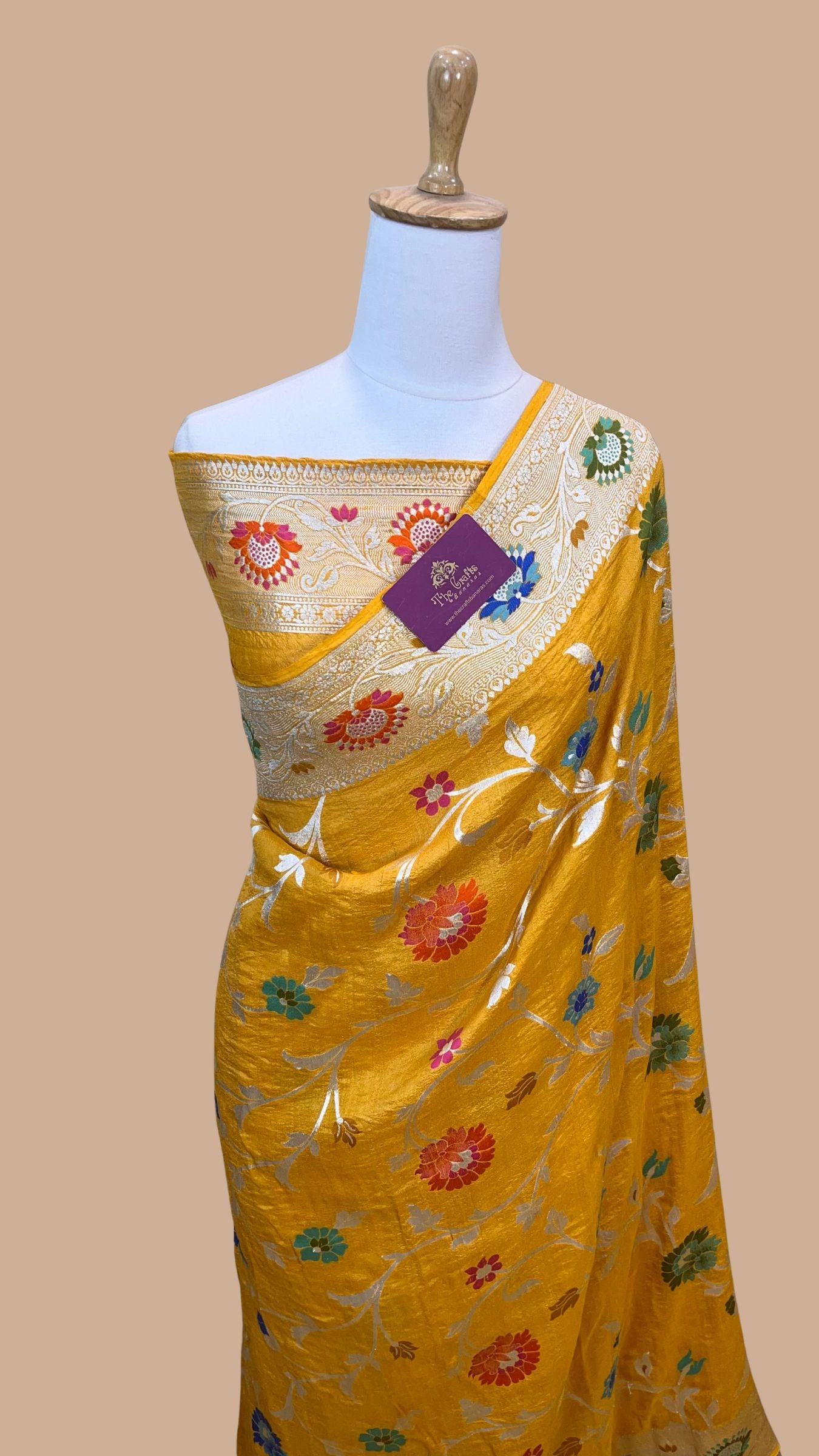 Tussar Georgette Handloom Banarasi Saree - Jaal with Meenakari