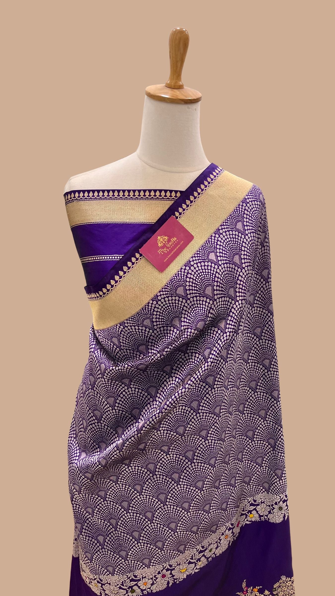 Pure Katan Silk Handloom Banarasi Saree - Kadhua Tanchui Brocade Meena