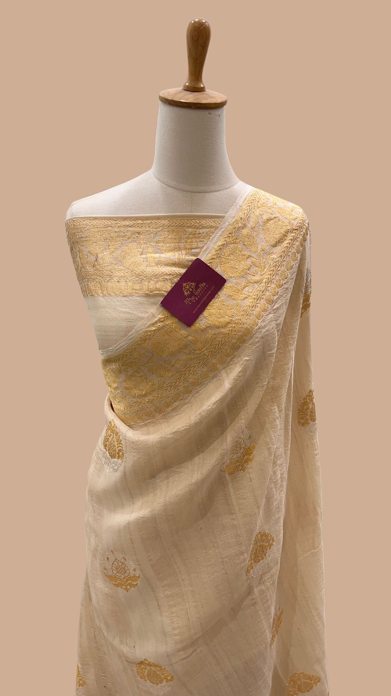 Tussar Georgette Handloom Banarasi Saree - Meenakari