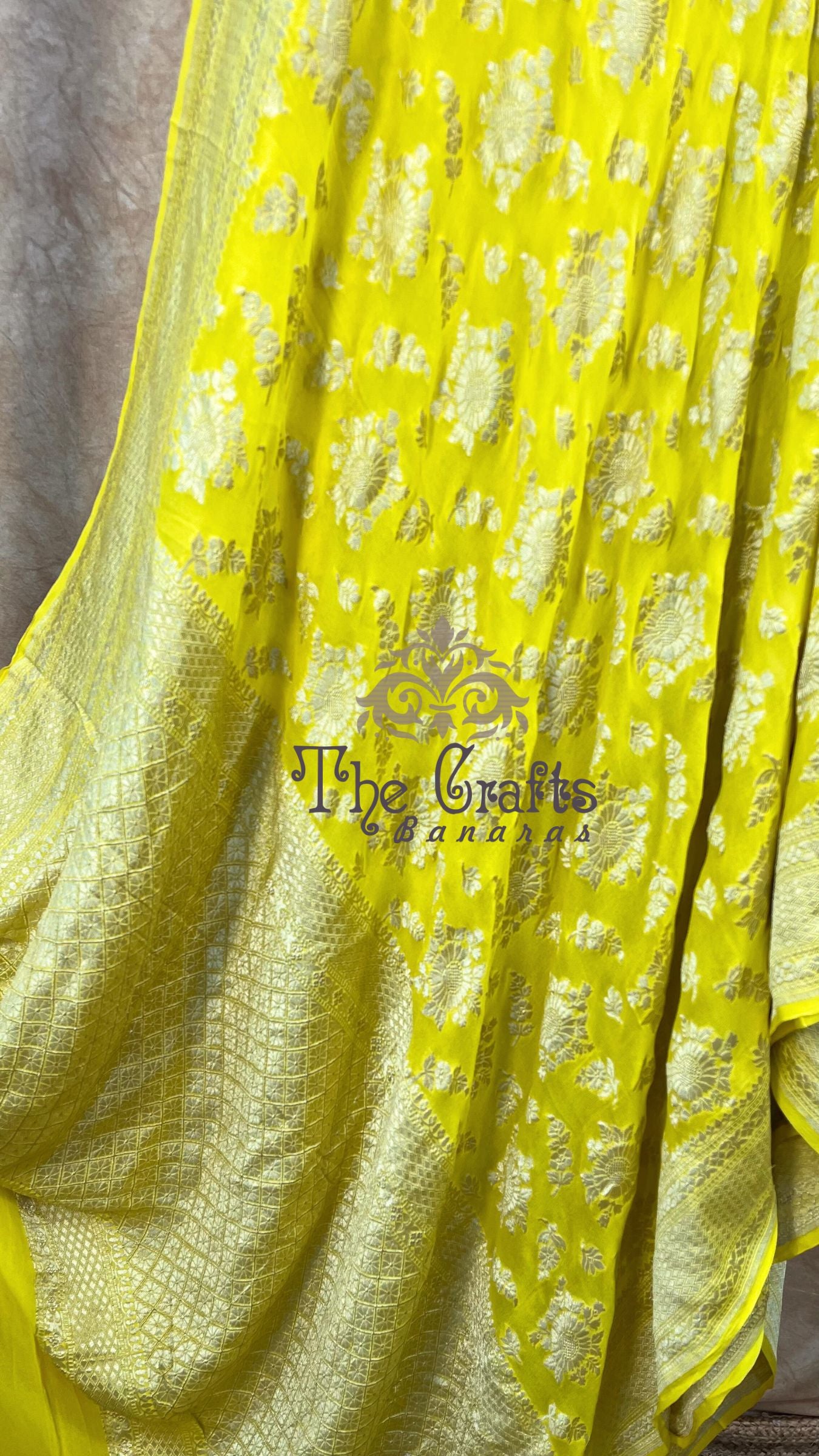 Khaddi Georgette Banarasi Saree - Water Zari