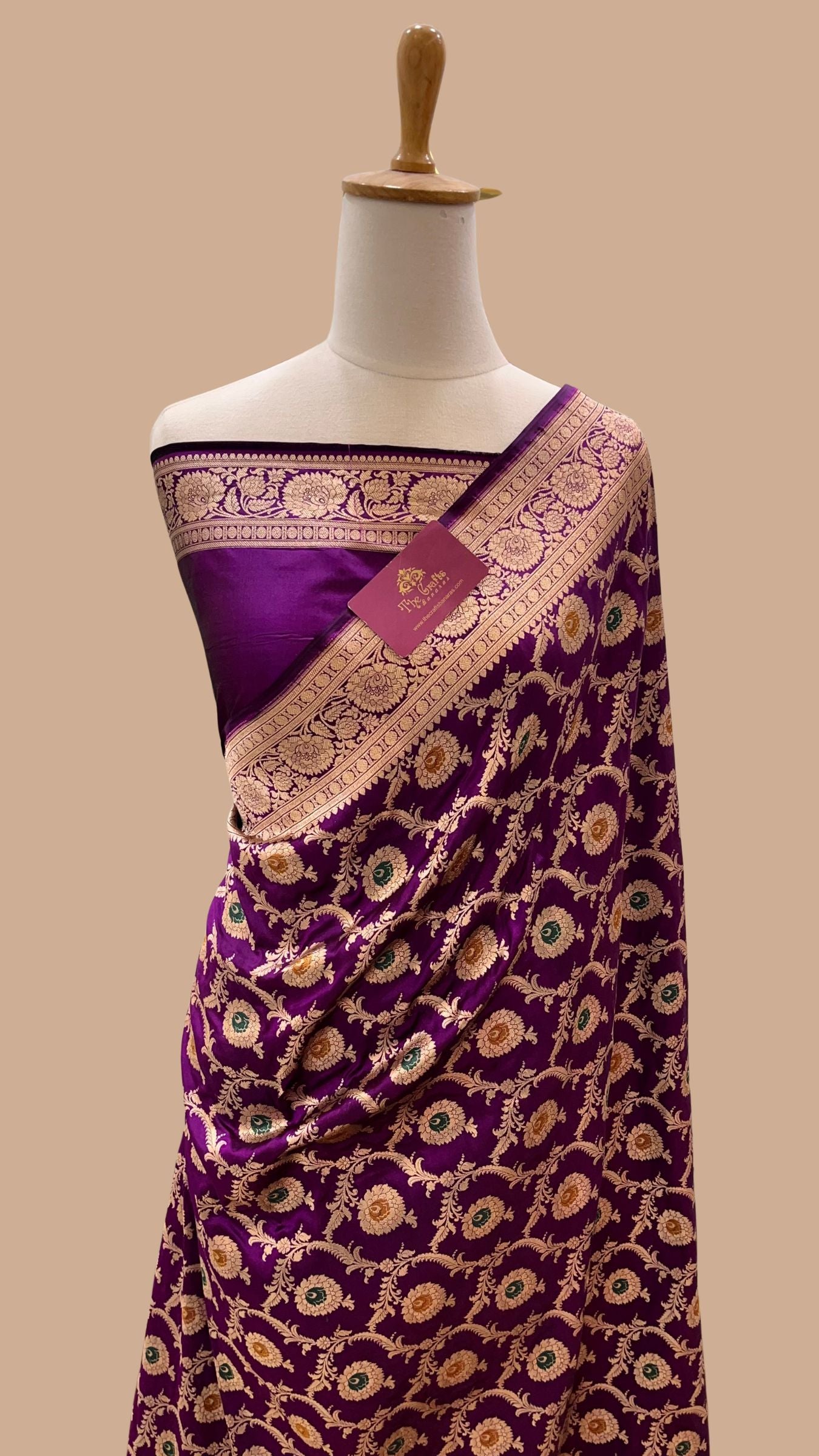 Pure Katan Silk Handloom Banarasi Saree - Jaal With Meenakari
