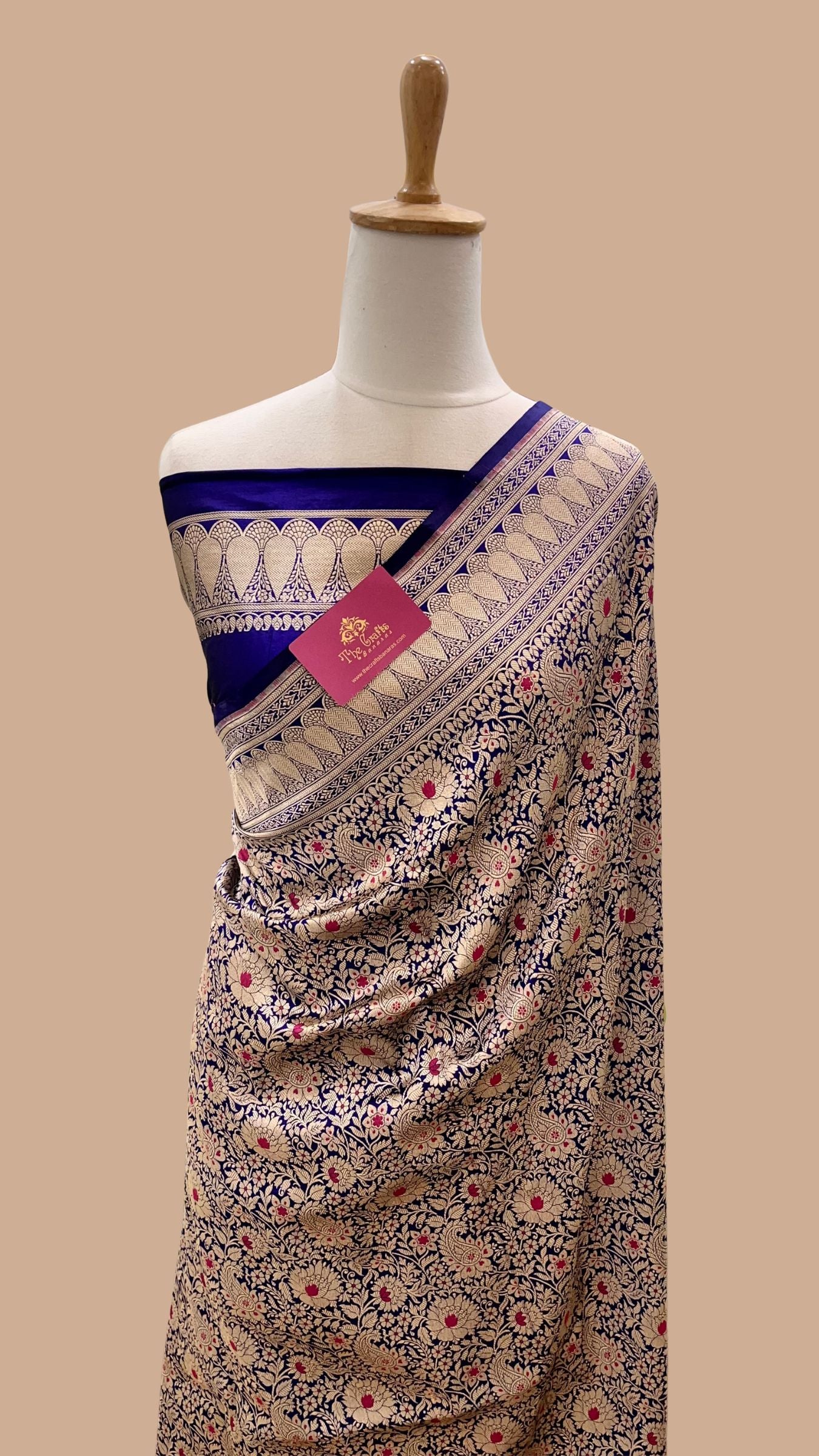 Pure Katan Silk Handloom Banarasi Saree - Tanchui Brocade Meena