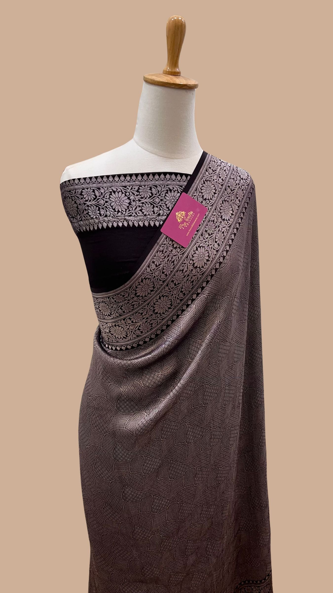Khaddi Georgette Handloom Banarasi Saree - Tanchui Brocade