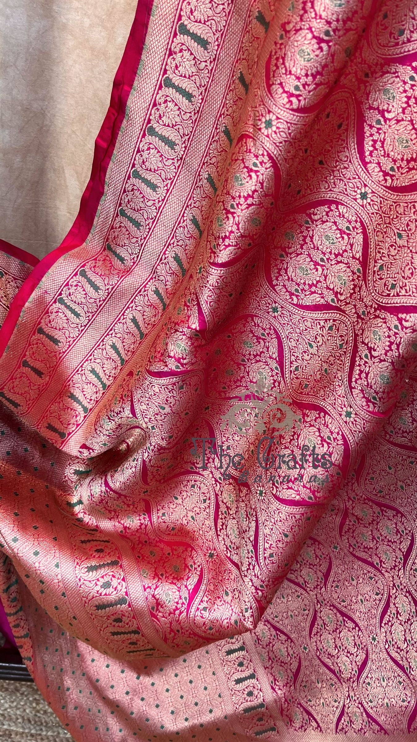 Pure Katan Silk Handloom Banarasi Saree - Tanchui Brocade Meena