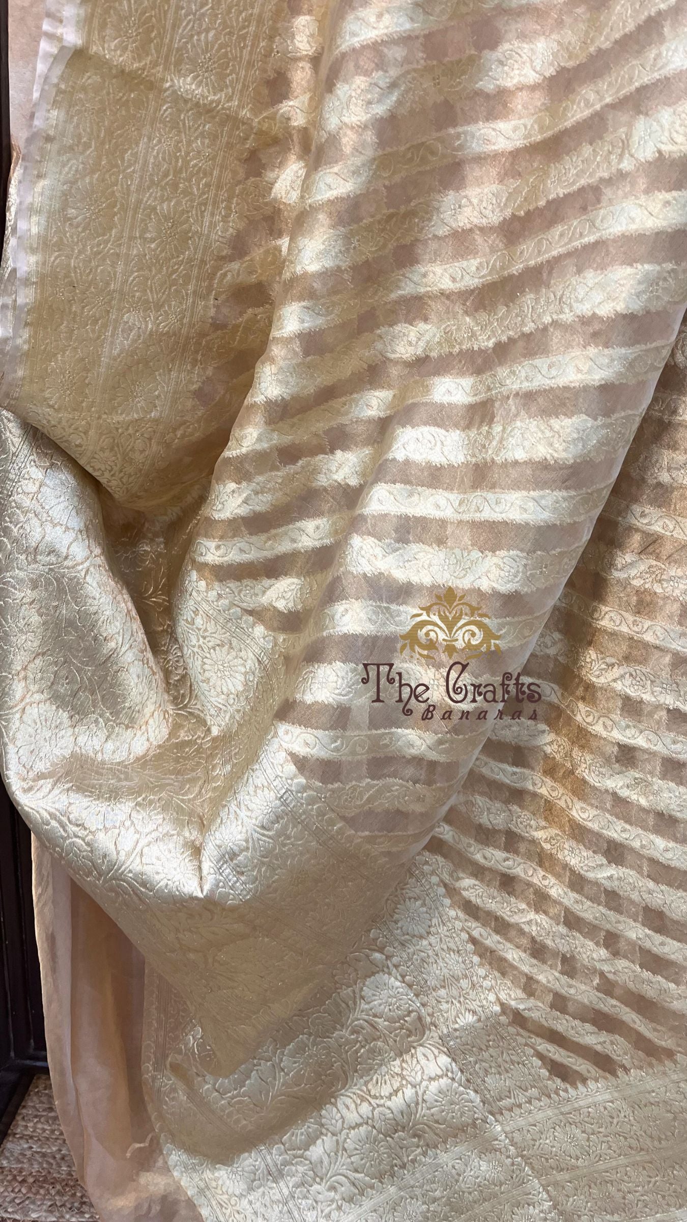 Pure Kora Tissue Kora Silk Handloom Banarasi Saree
