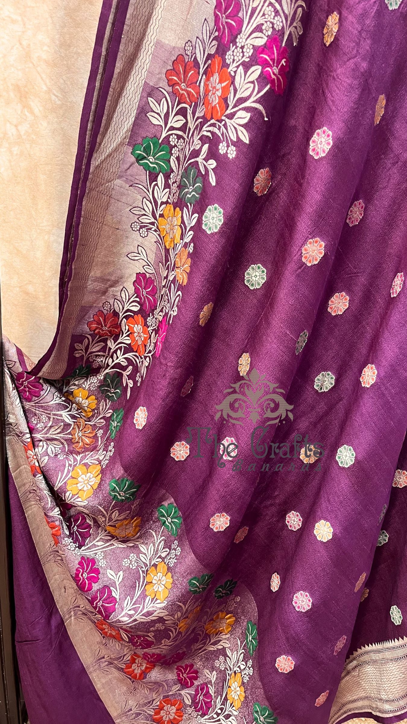 Tussar Georgette Handloom Banarasi Saree - Meenakari