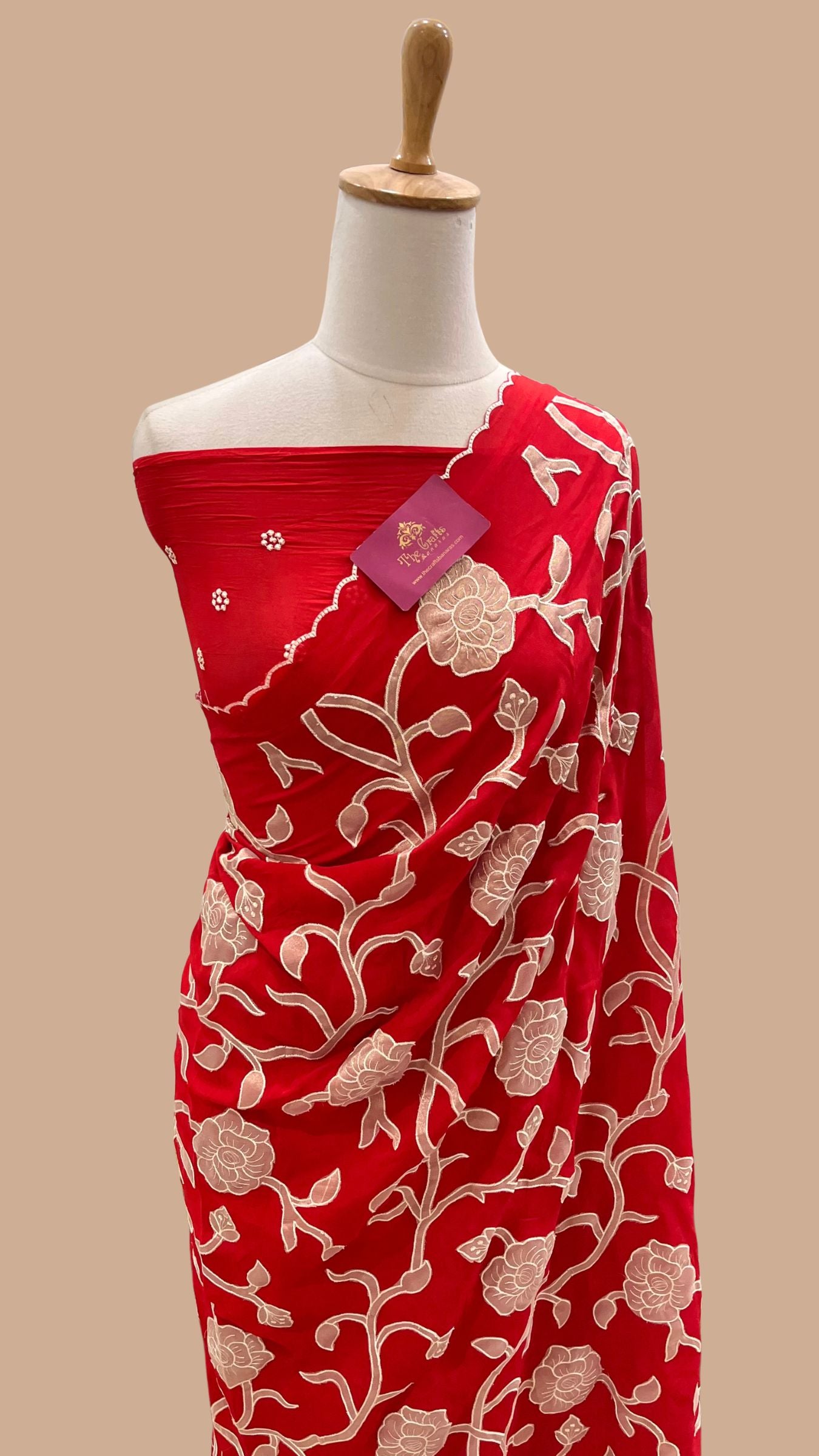 Pure Crepe Silk Banarasi Saree - Floral Appliqué Work
