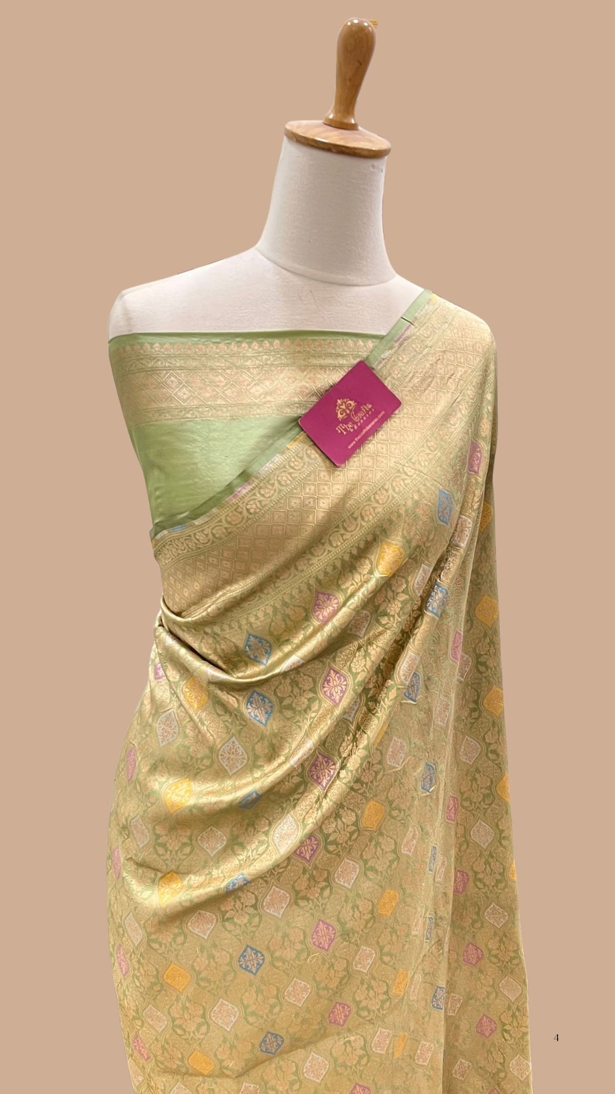 Pure Katan Silk Handloom Banarasi Saree - Tanchui Brocade Meenakari