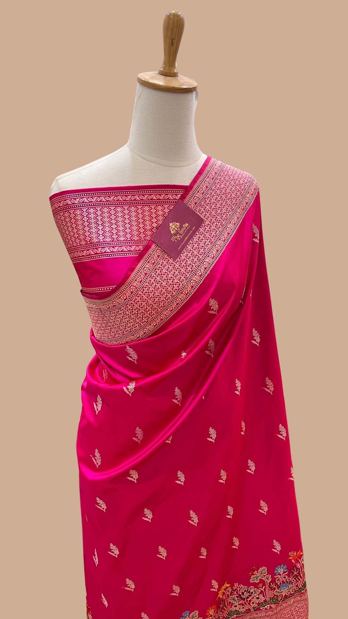 Pure Katan Silk Handloom Banarasi Saree - with Kadhua Meenakari Work