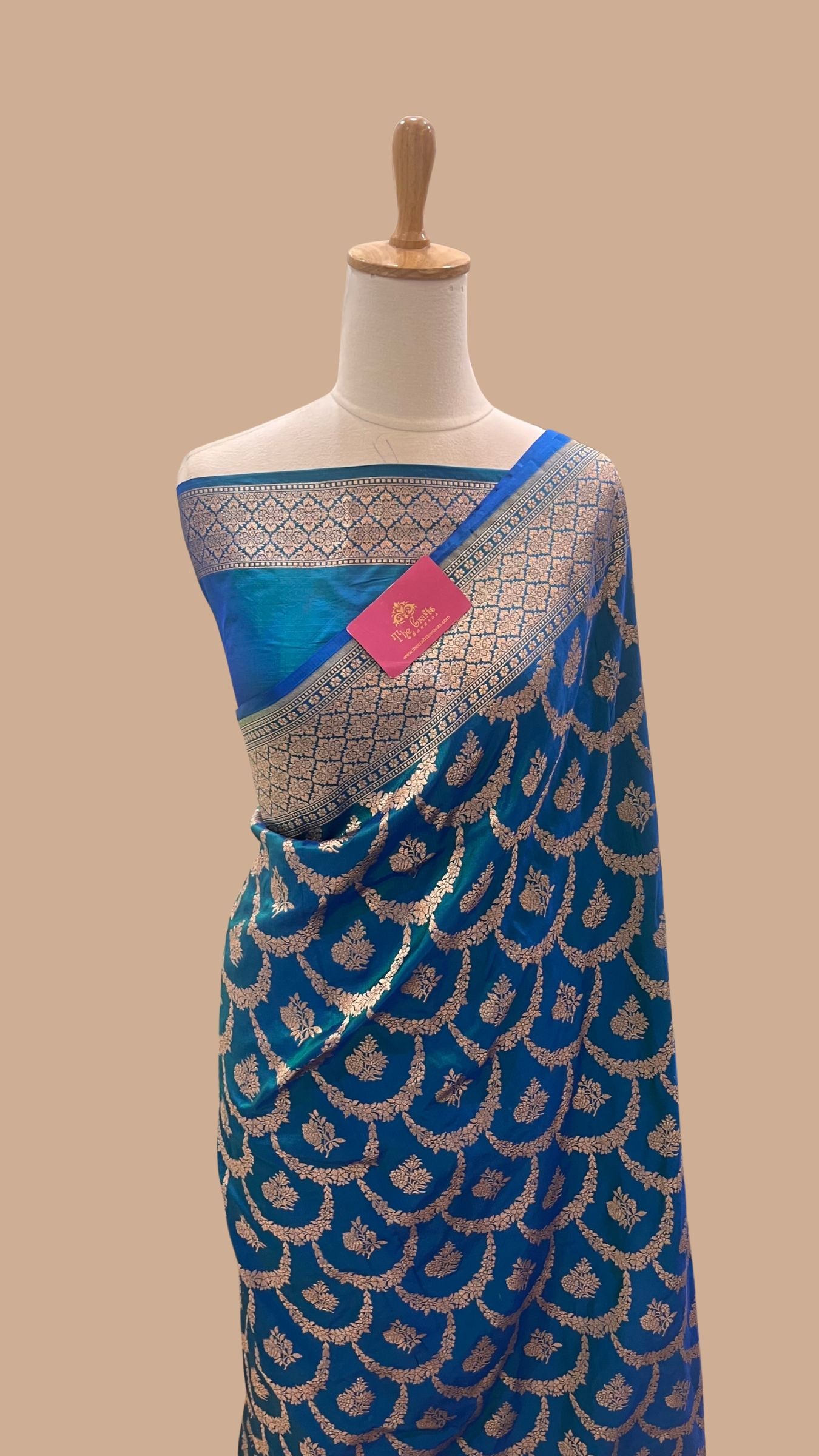 Pure Katan Silk Handloom Banarasi Saree - Jaal work