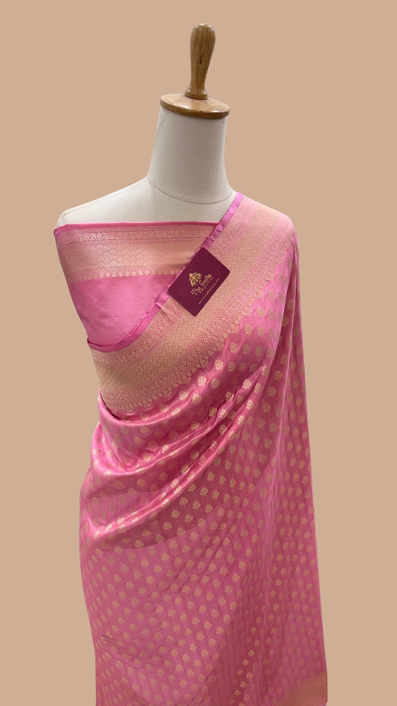 Pure Katan Silk Handloom Banarasi Saree - Jaal work