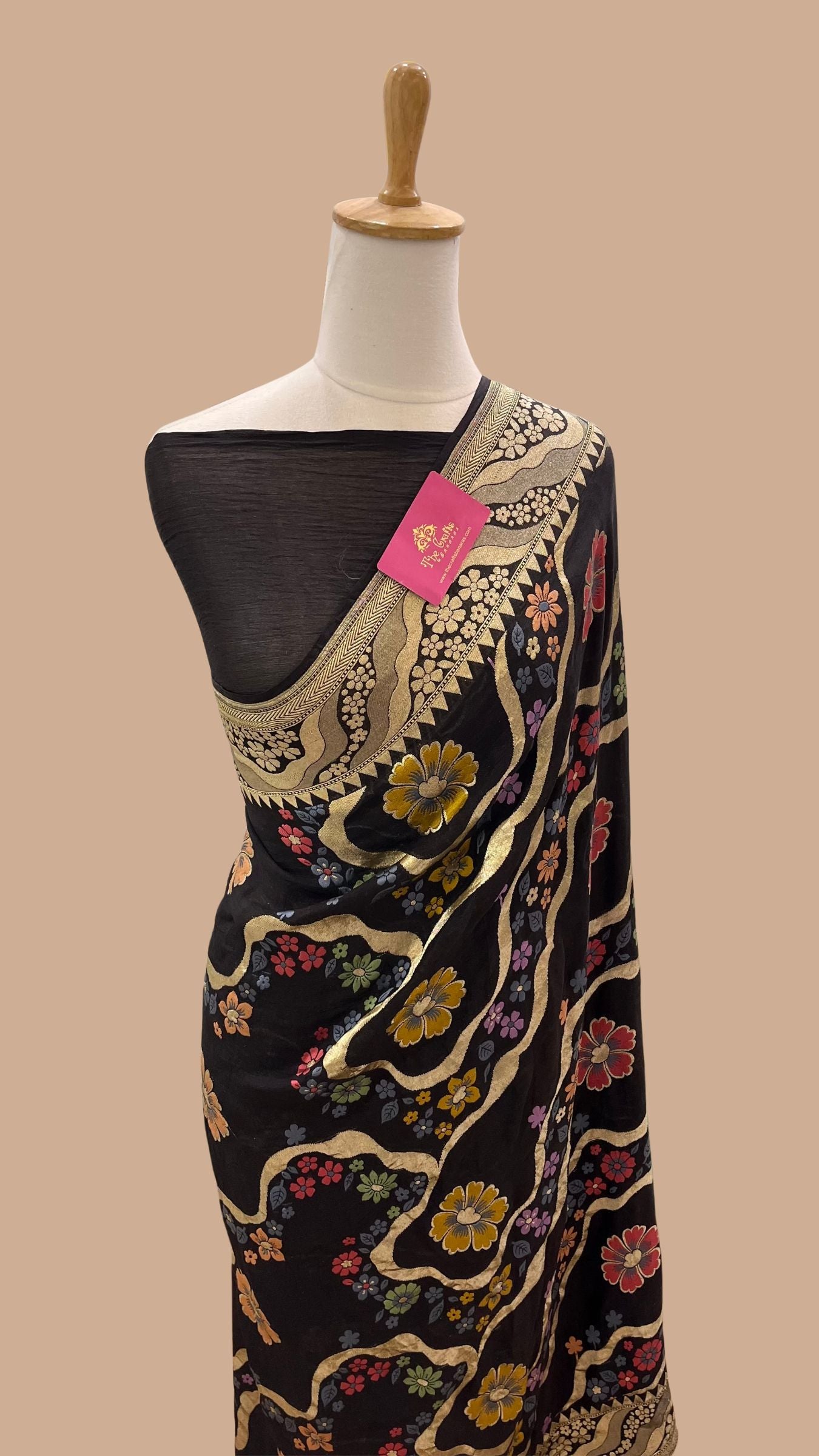 Tussar Georgette Handloom Banarasi Saree - Meenakari