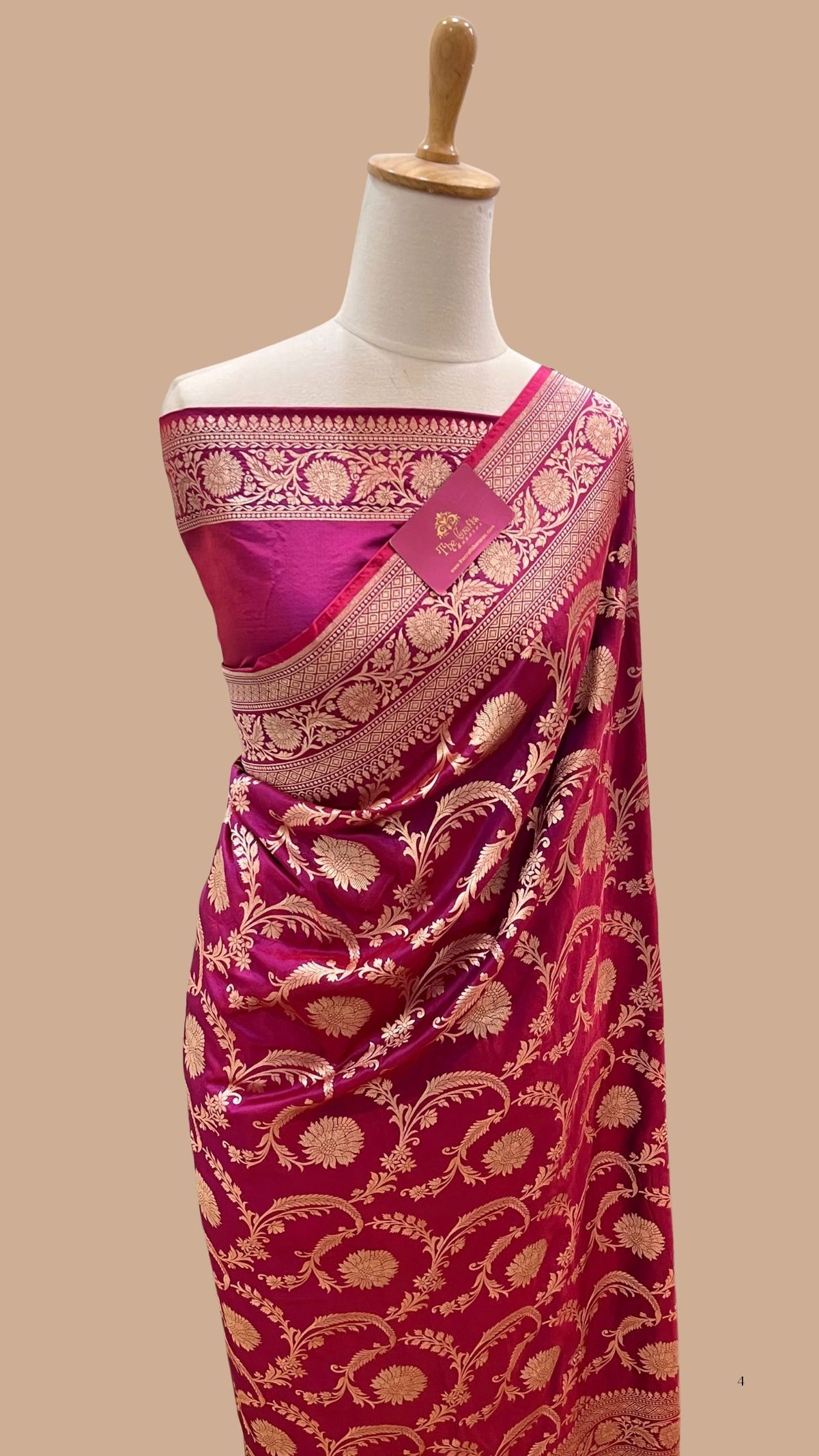 Pure Katan Silk Handloom Banarasi Saree - Jaal work