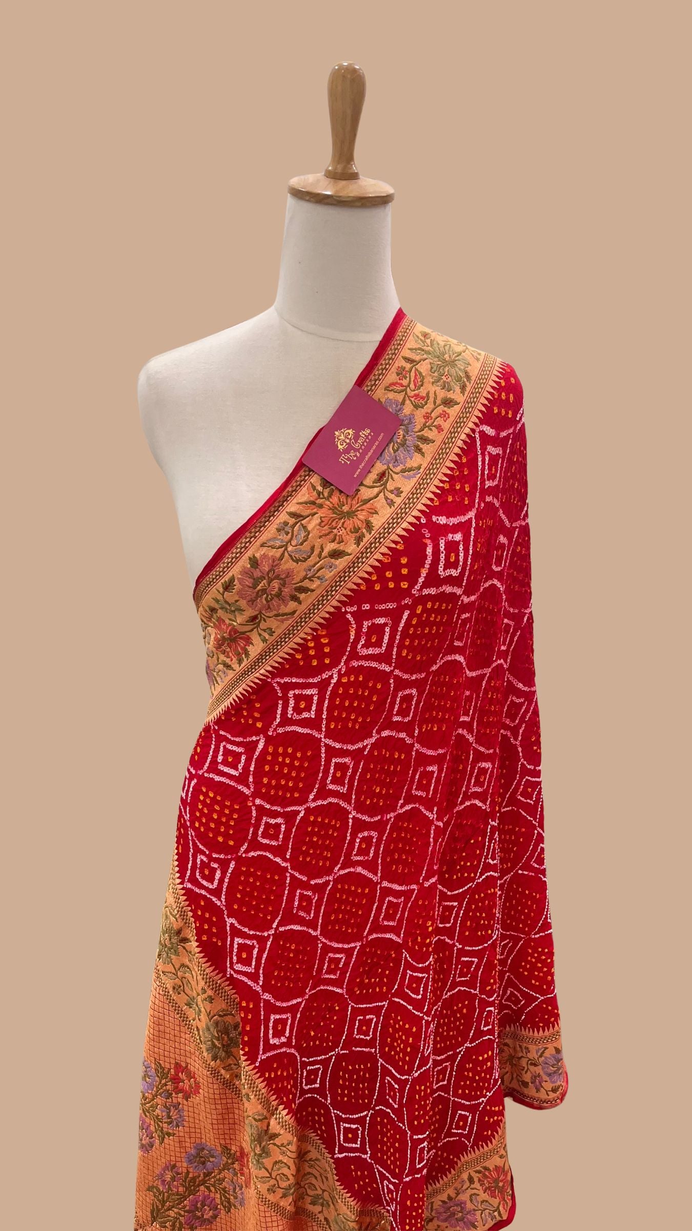 Khaddi Georgette Banarasi Handloom Bandhej Dupatta