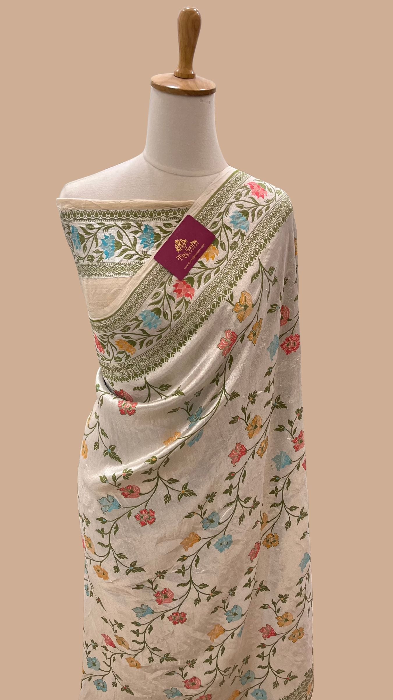 Tussar Georgette Handloom Banarasi Saree - Meenakari