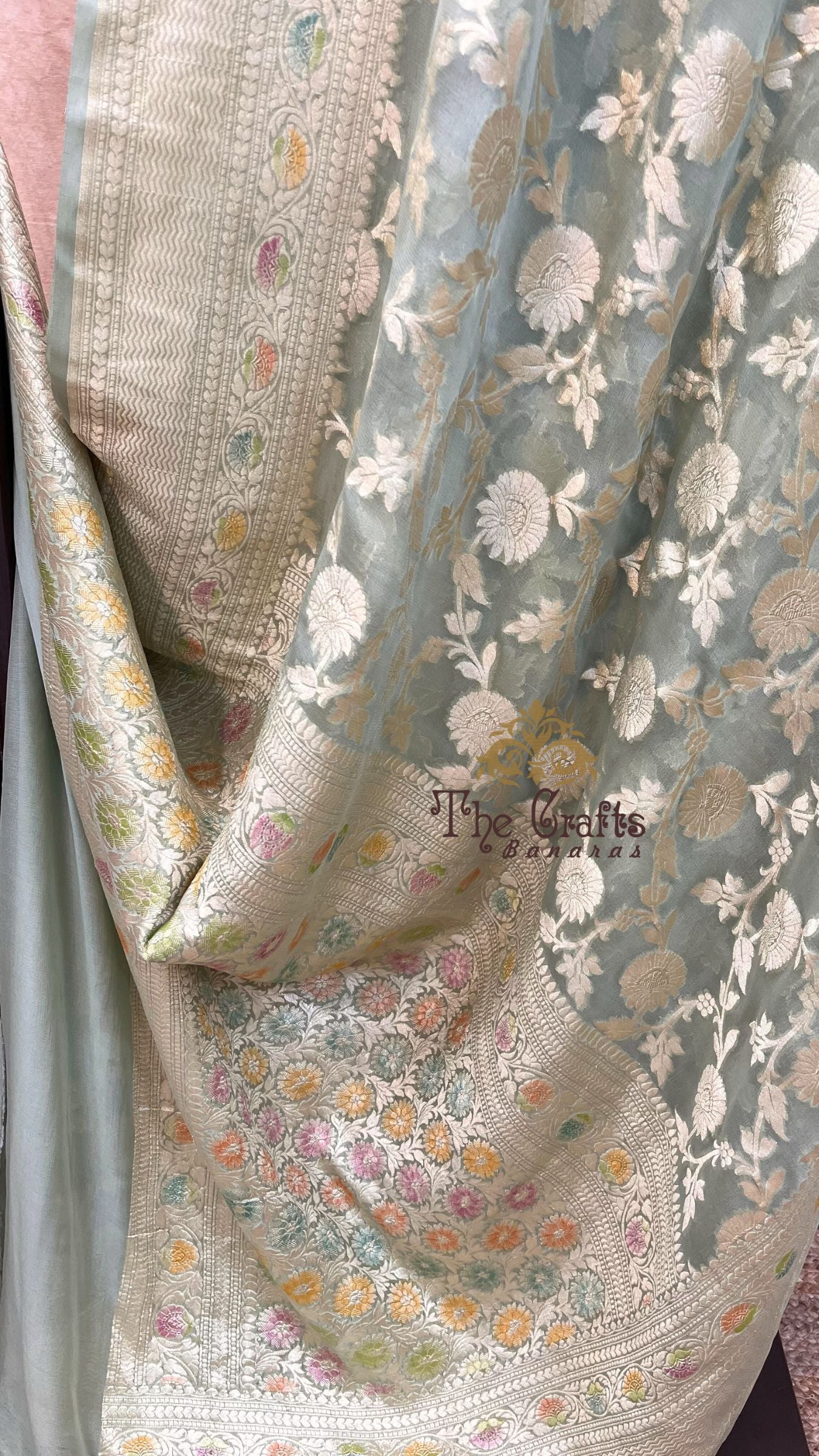 Khaddi Georgette Handloom Banarasi Saree - Water Zari