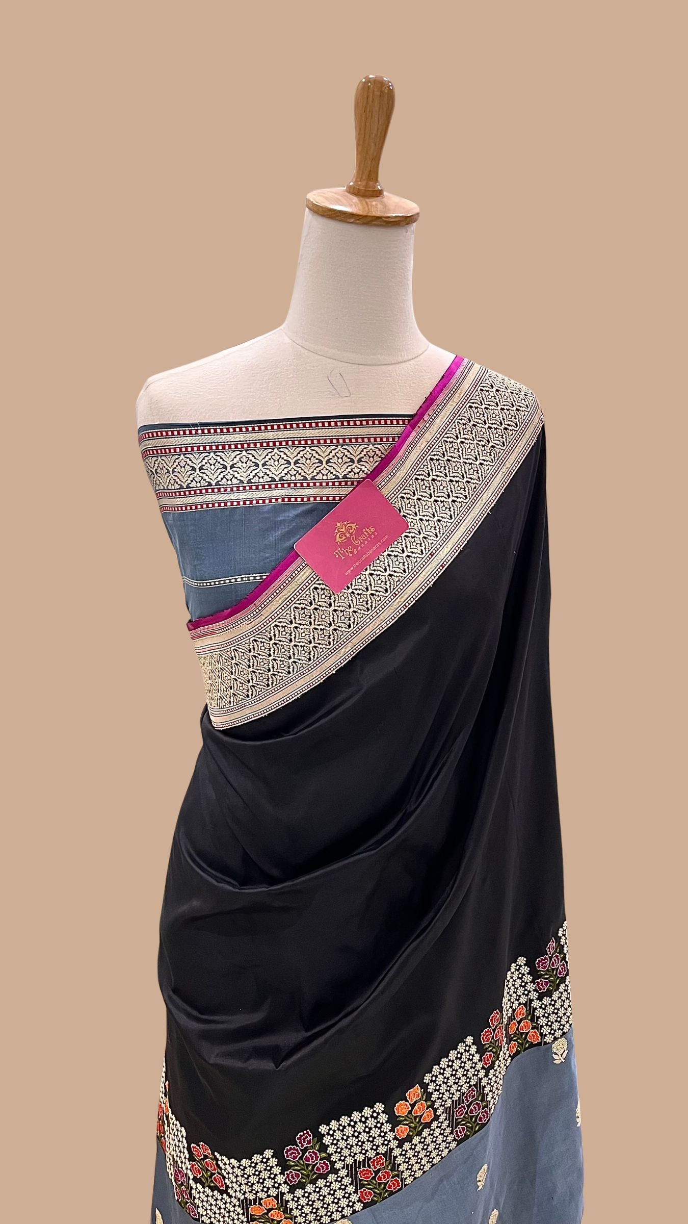 Pure Katan Silk Handloom Banarasi Saree - with Kadhua Meenakari Work