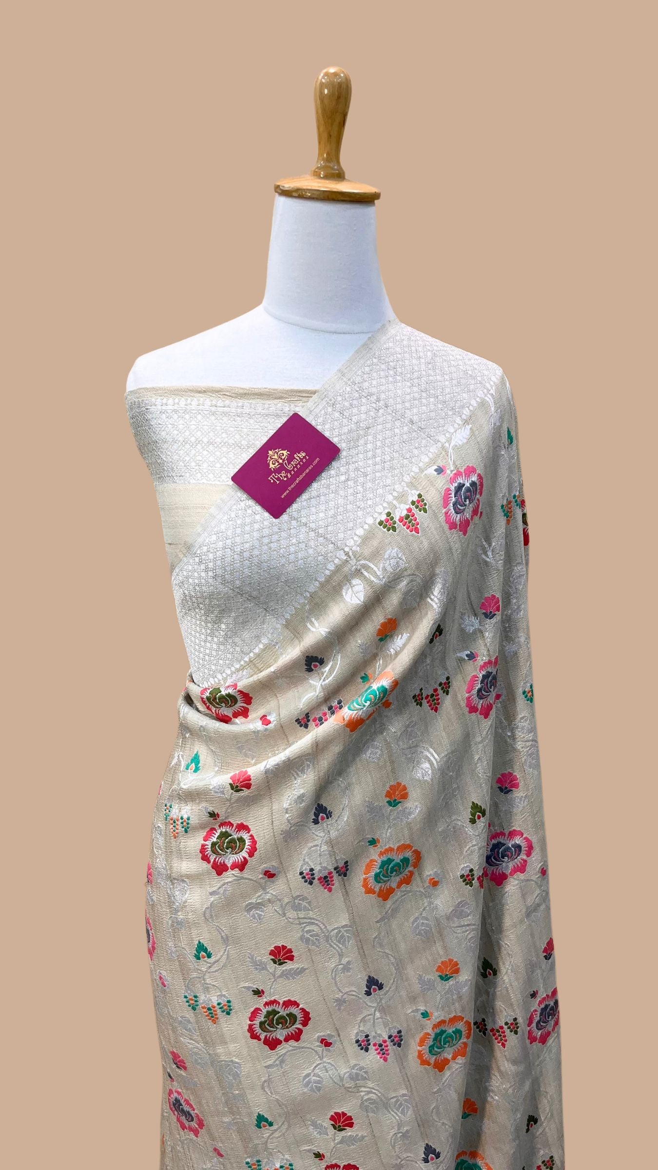 Tussar Georgette Handloom Banarasi Saree - Meenakari