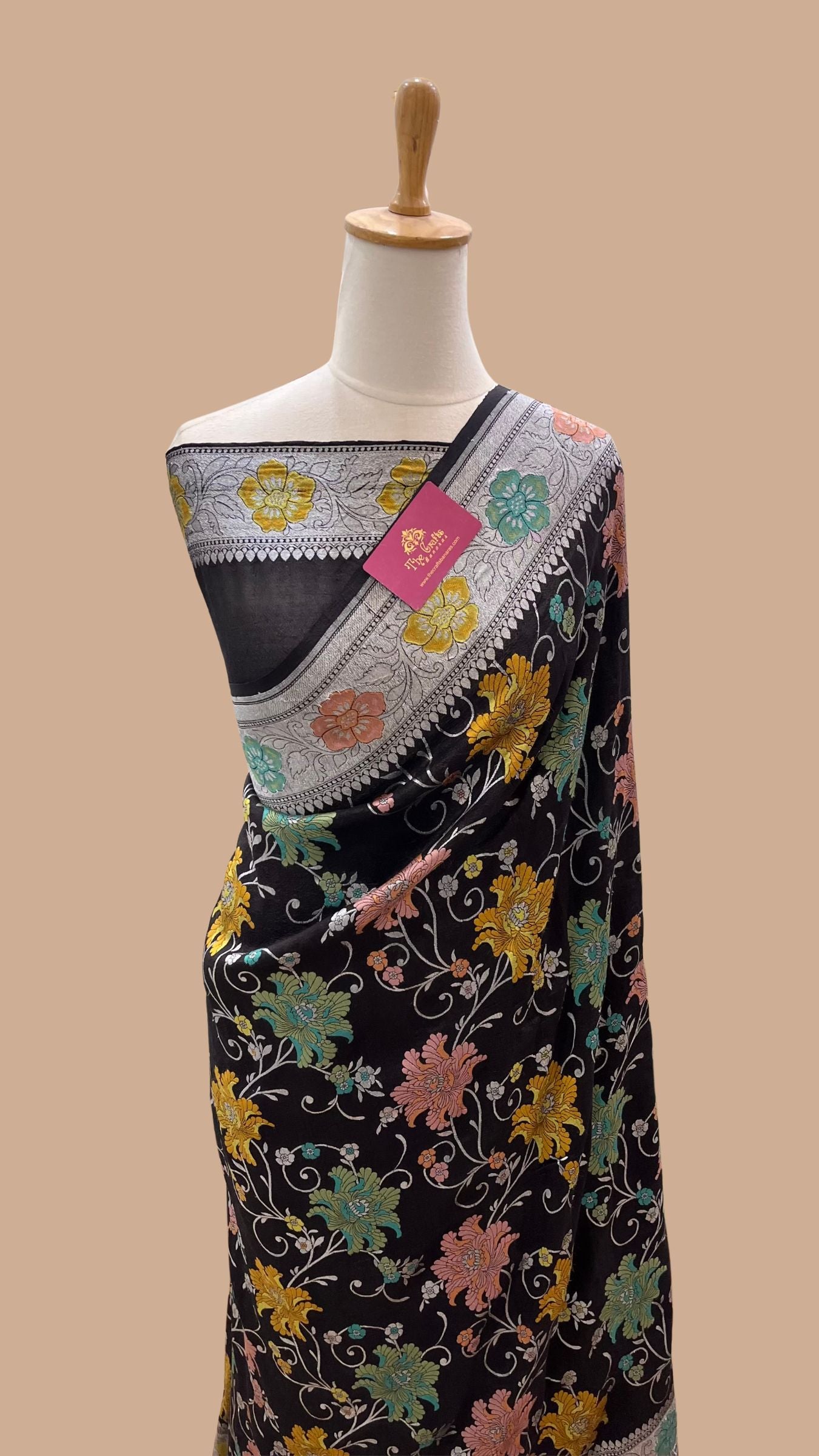 Tussar Georgette Handloom Banarasi Saree - Meenakari