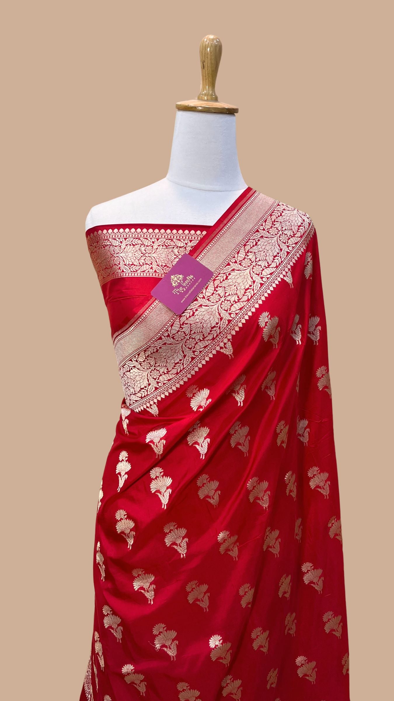 Pure Katan Silk Handloom Banarasi Saree - Jaal work