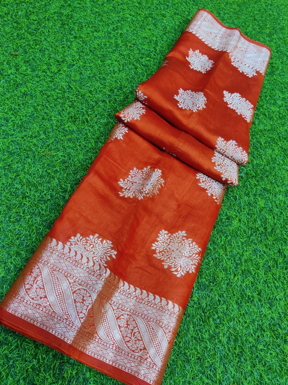 Pure Chiniya Silk Banarasi Saree