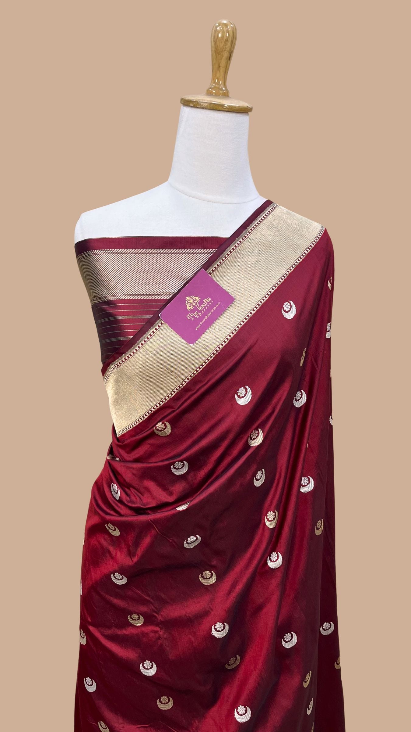 Pure Katan Silk Handloom Banarasi Saree - with sona rupa kadhua zari work