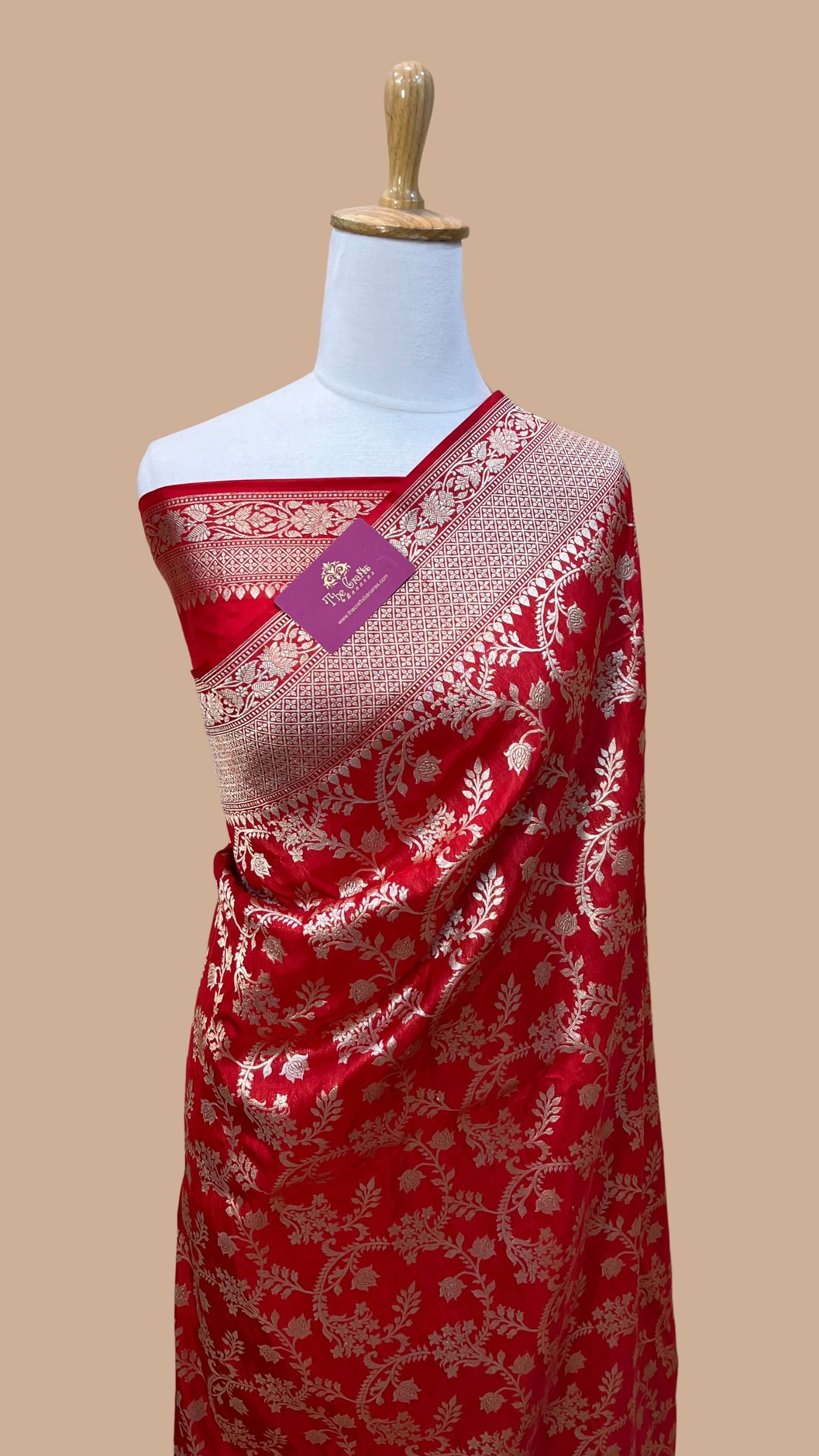 Pure Katan Silk Handloom Banarasi Saree - Jaal work