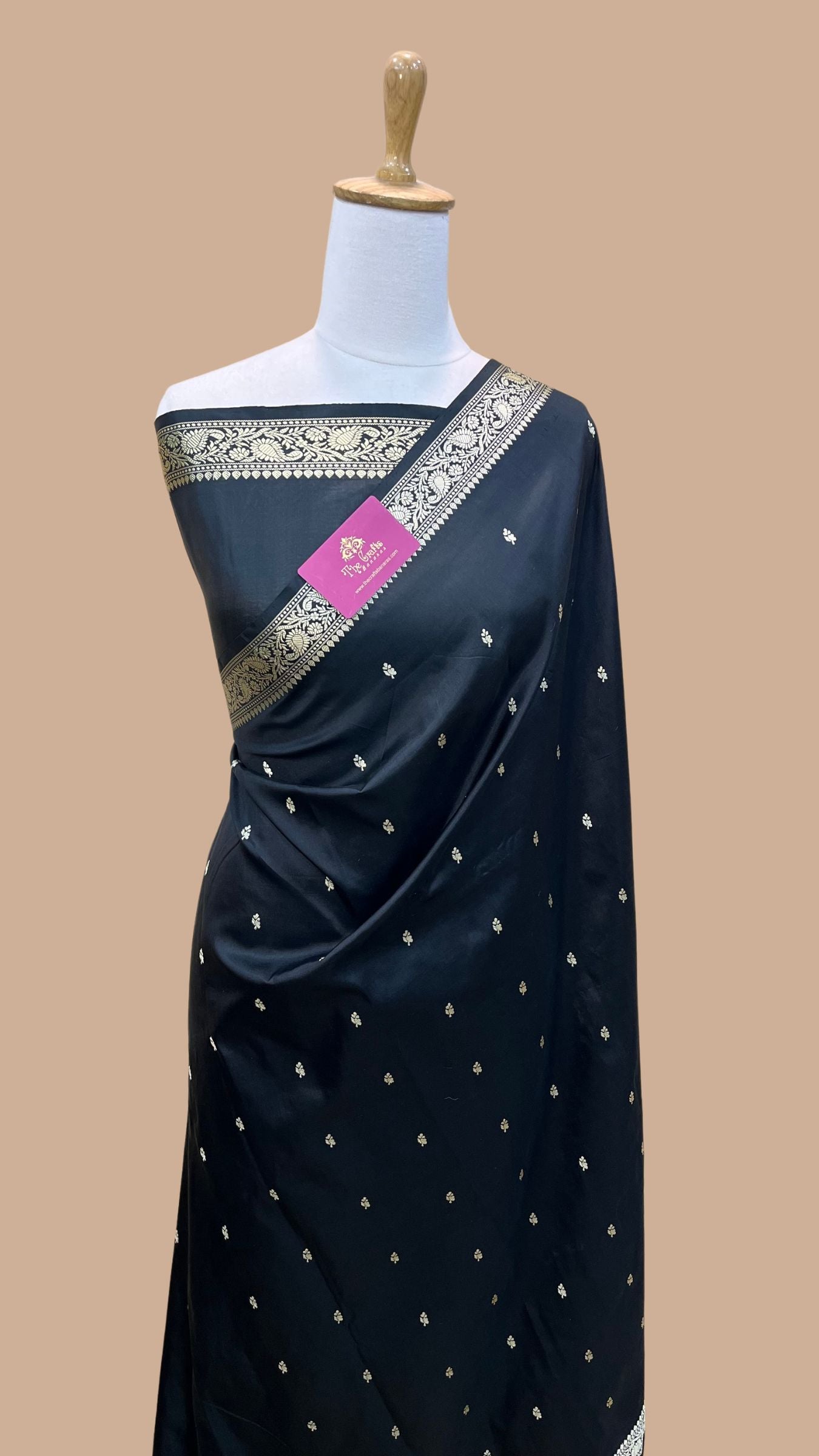 Pure Katan Silk Handloom Banarasi Saree - Chunri Buti