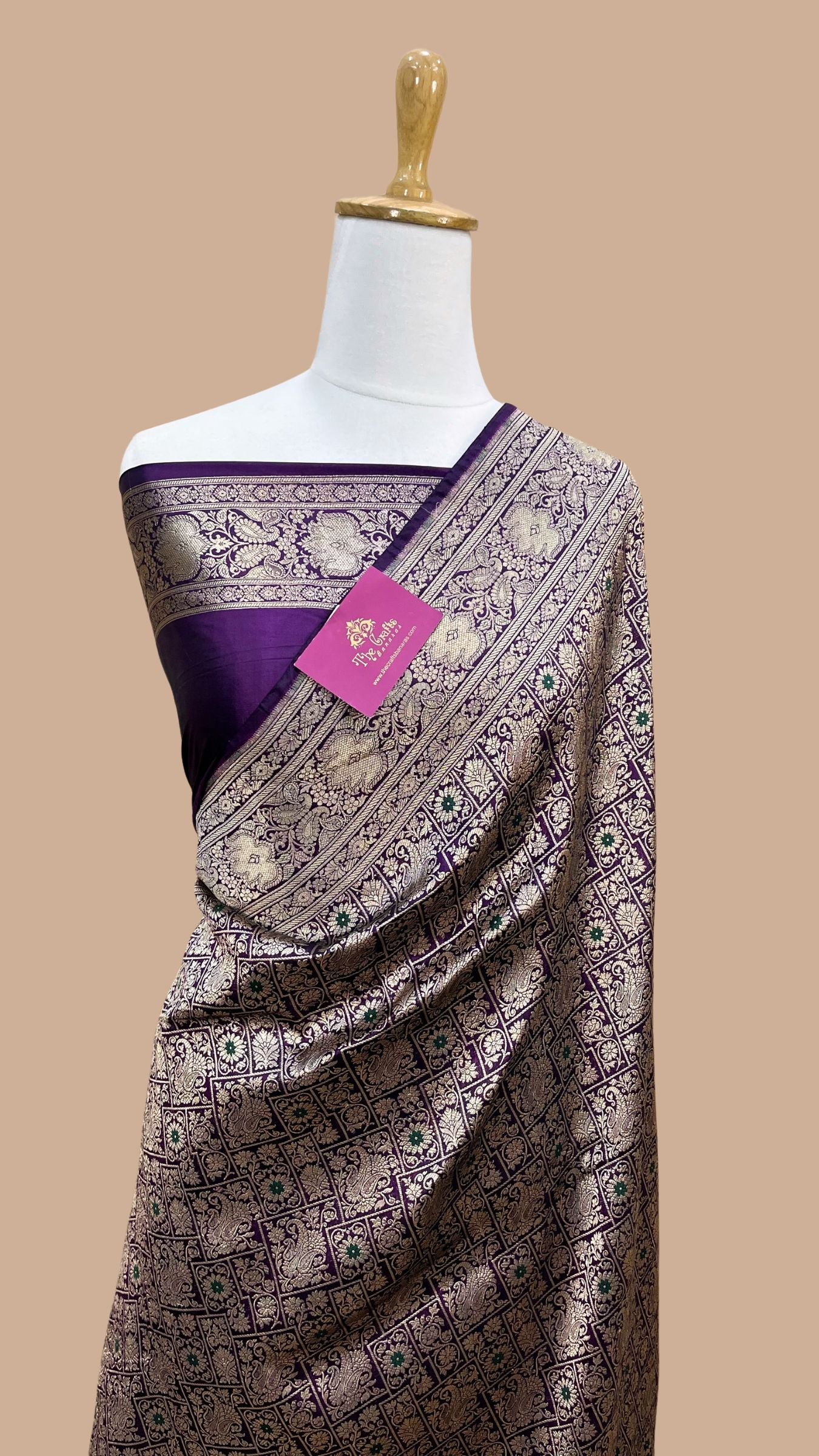 Pure Katan Silk Handloom Banarasi Saree - Tanchui Brocade Meena