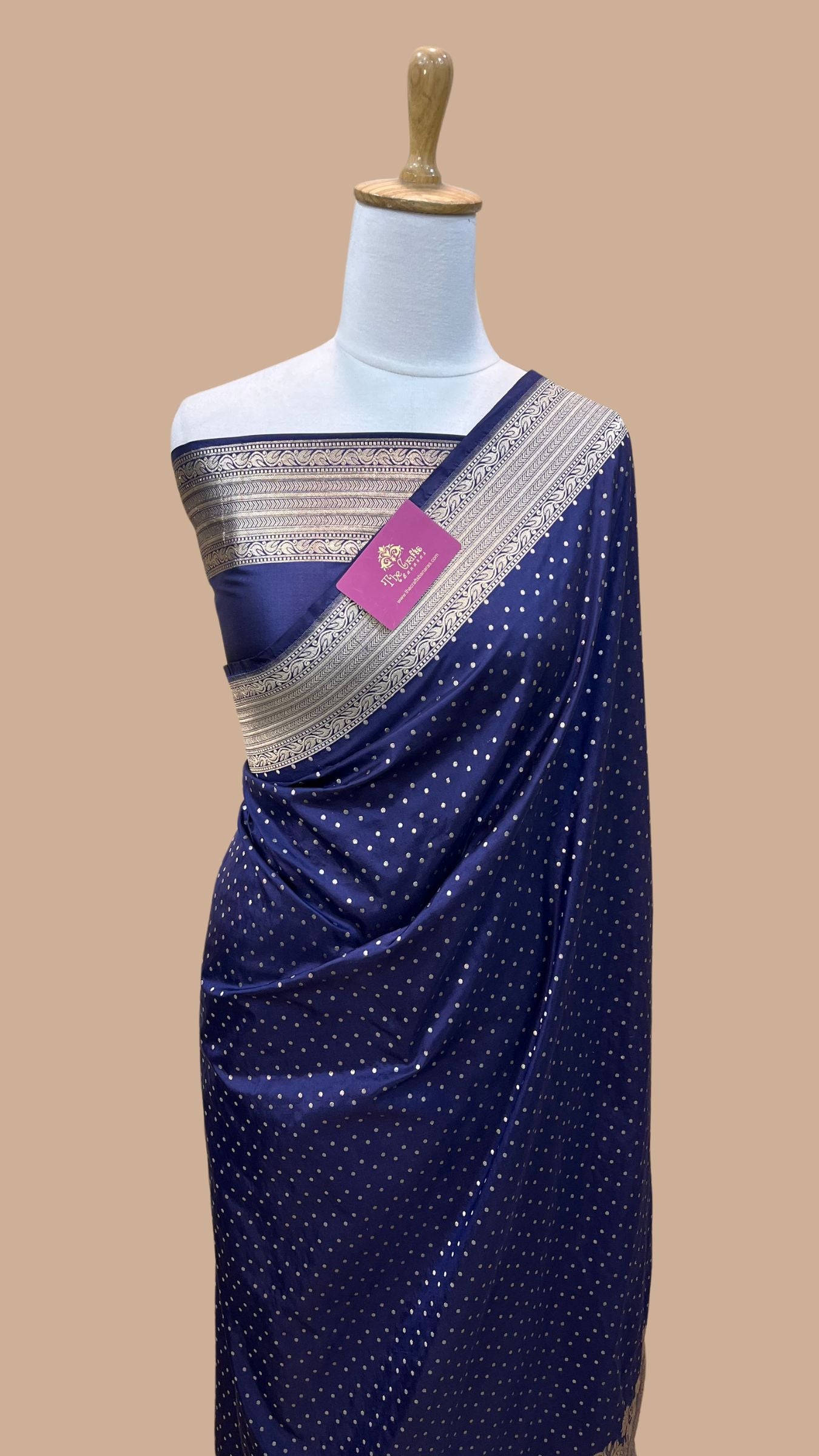 Pure Katan Silk Handloom Banarasi Saree - Chunri Buti