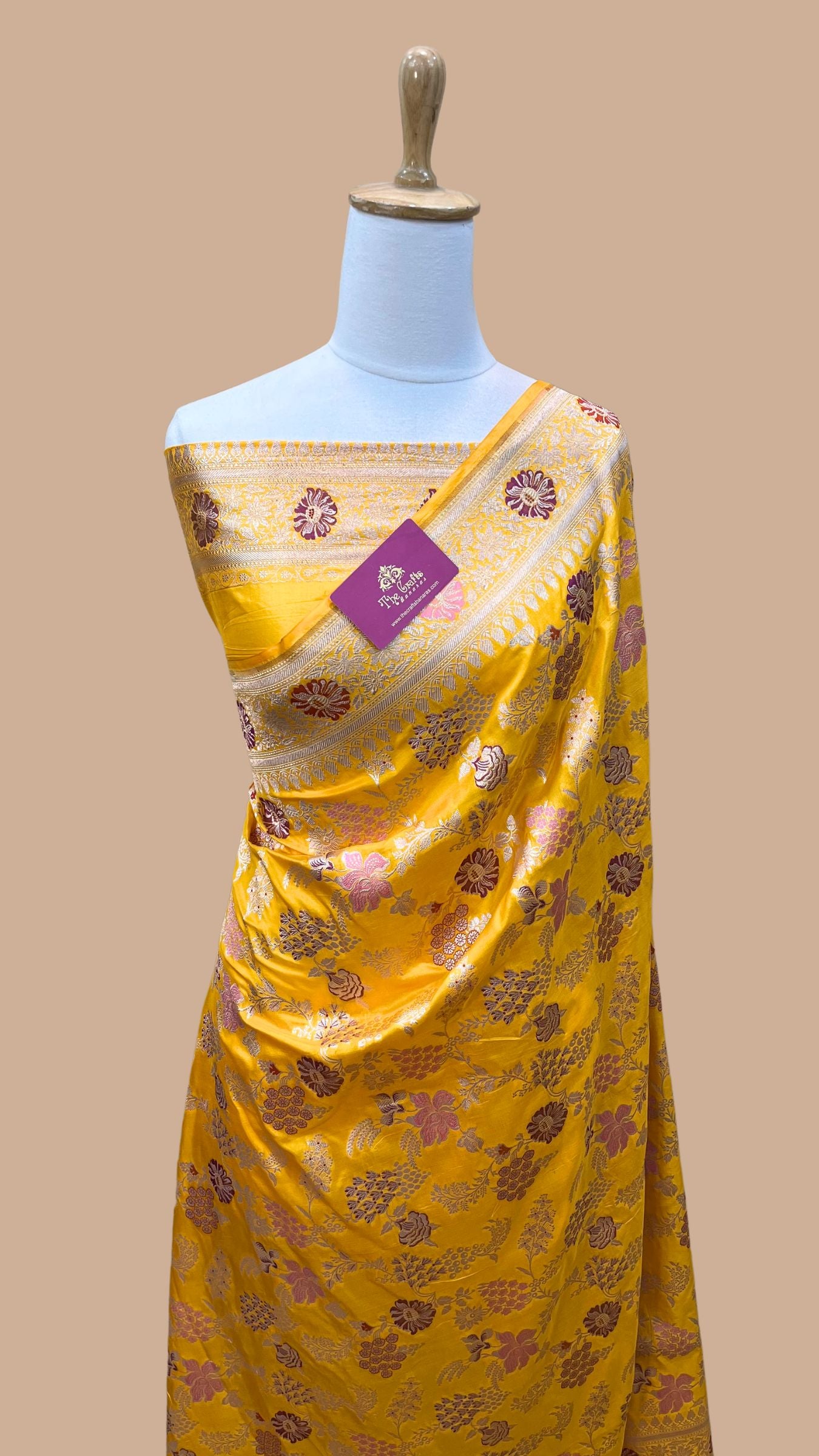 Pure Katan Silk Handloom Banarasi Saree - Jaal Work With Meenakari