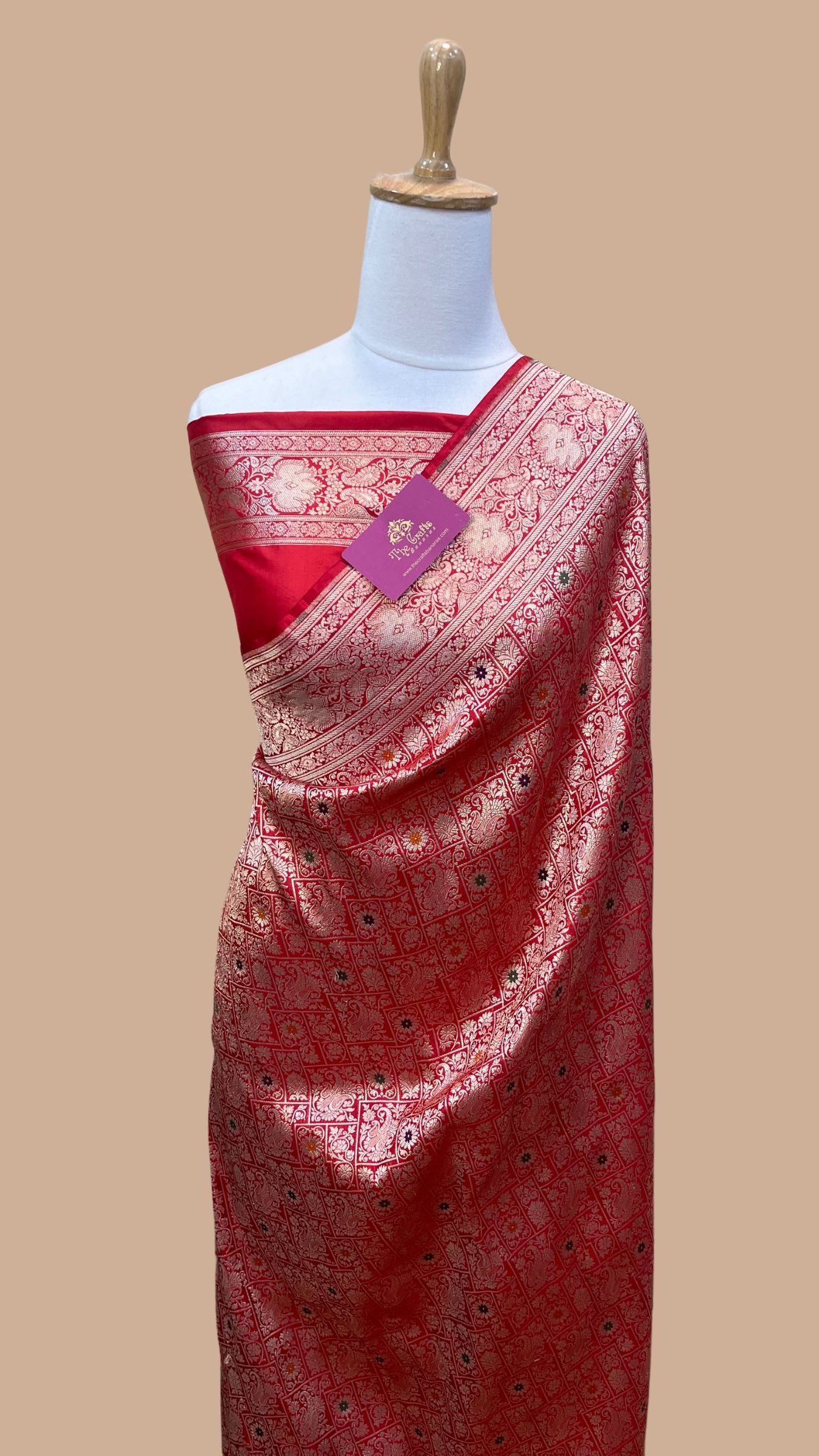 Pure Katan Silk Handloom Banarasi Saree - Tanchui Brocade Meena