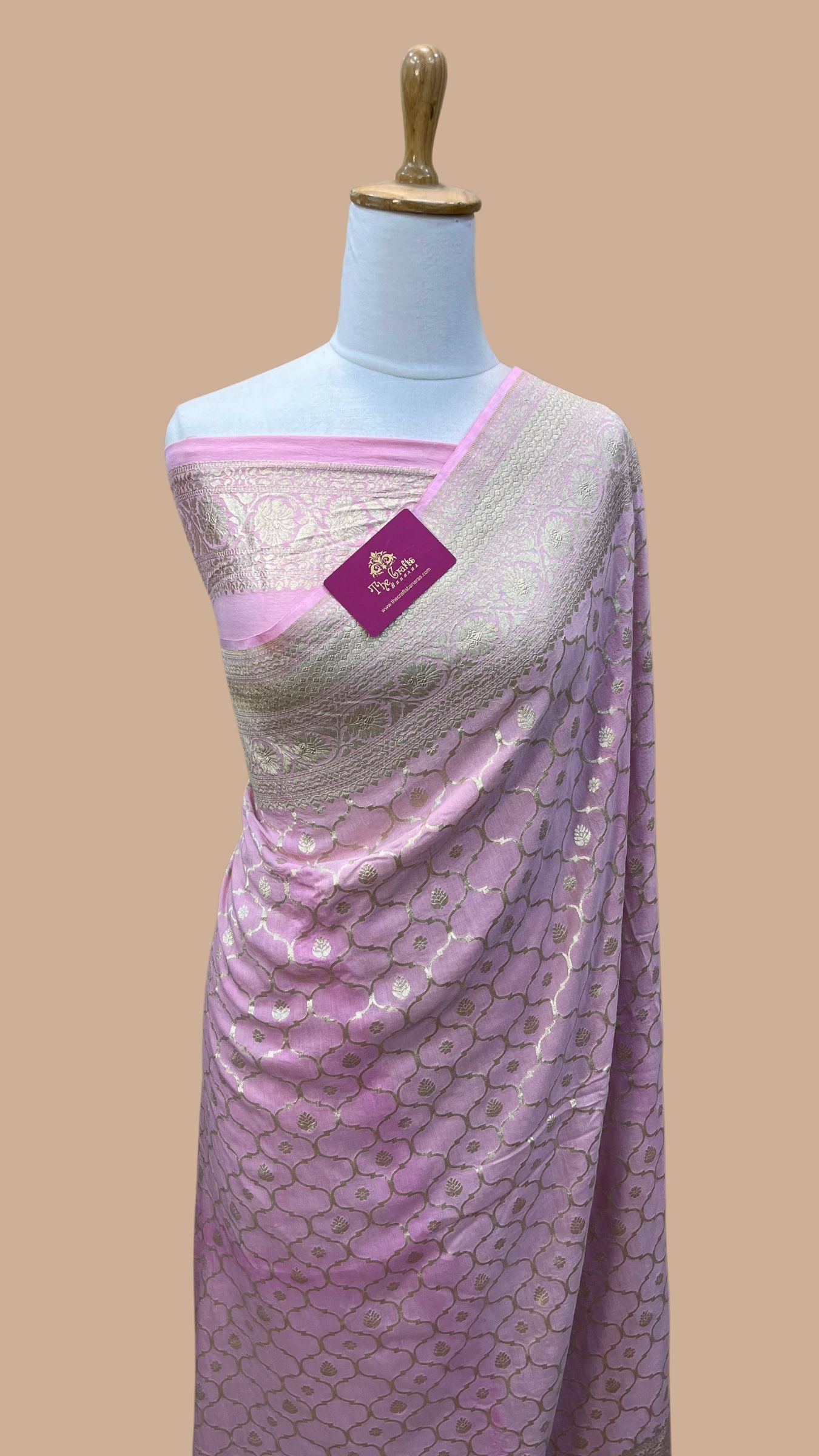 Pure Munga Silk Handloom Banarasi Saree - Jaal Work