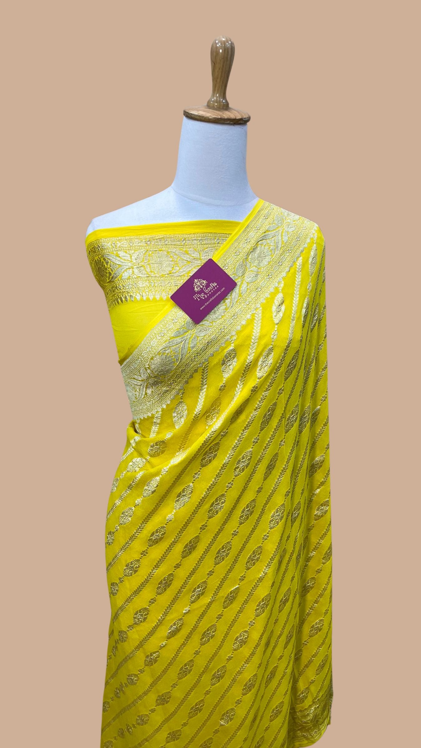 Khaddi Georgette Handloom Banarasi Saree - Water Zari