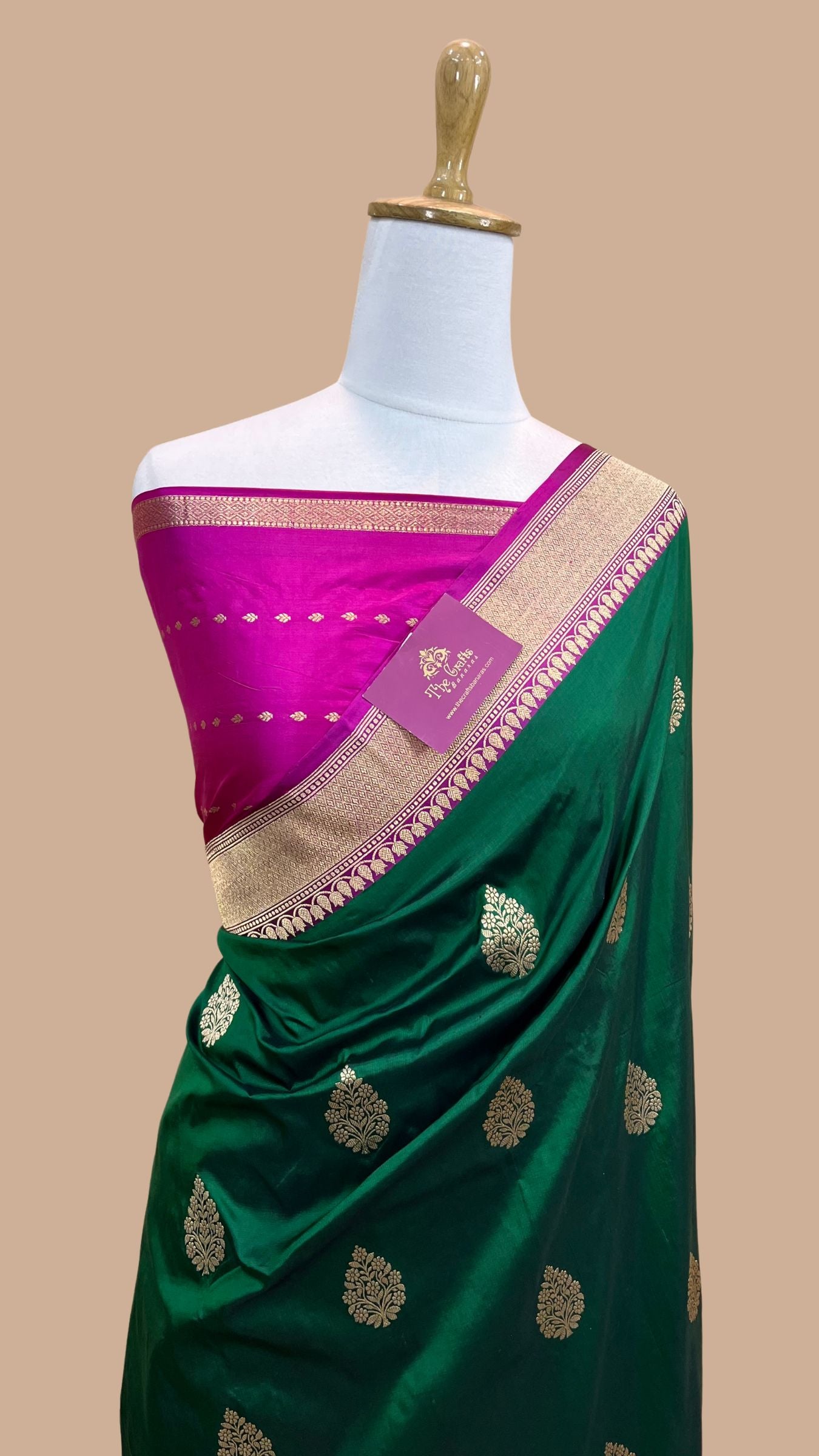 Pure Katan Silk Handloom Banarasi Saree - Jaal work