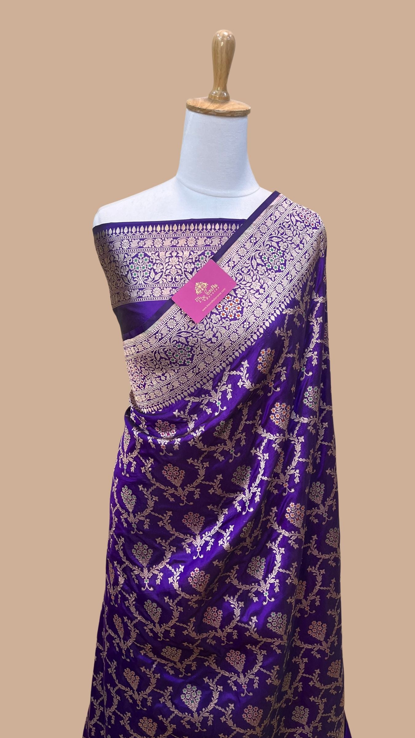Pure Katan Silk Handloom Banarasi Saree - Jaal Work With Meenakari